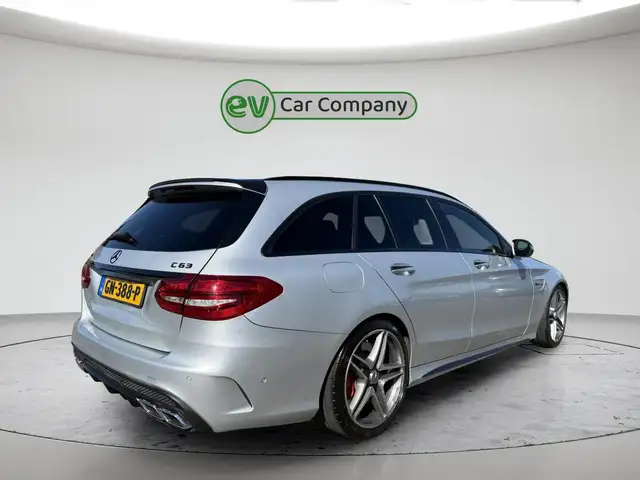 Mercedes-Benz C-Class view 4