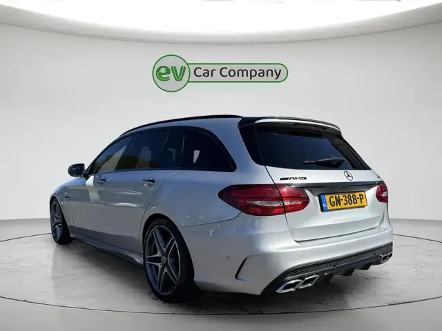 Mercedes-Benz C-Class view 3
