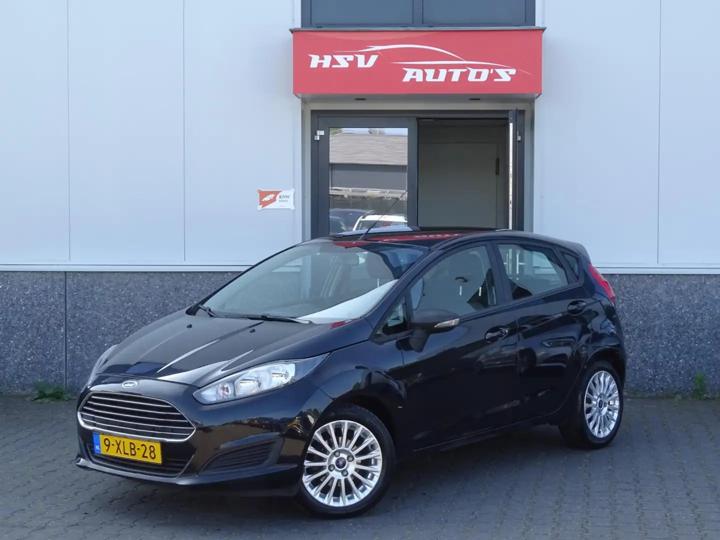 Ford Fiesta 1.0 Titanium airco LM 4-deurs Fekete - 1