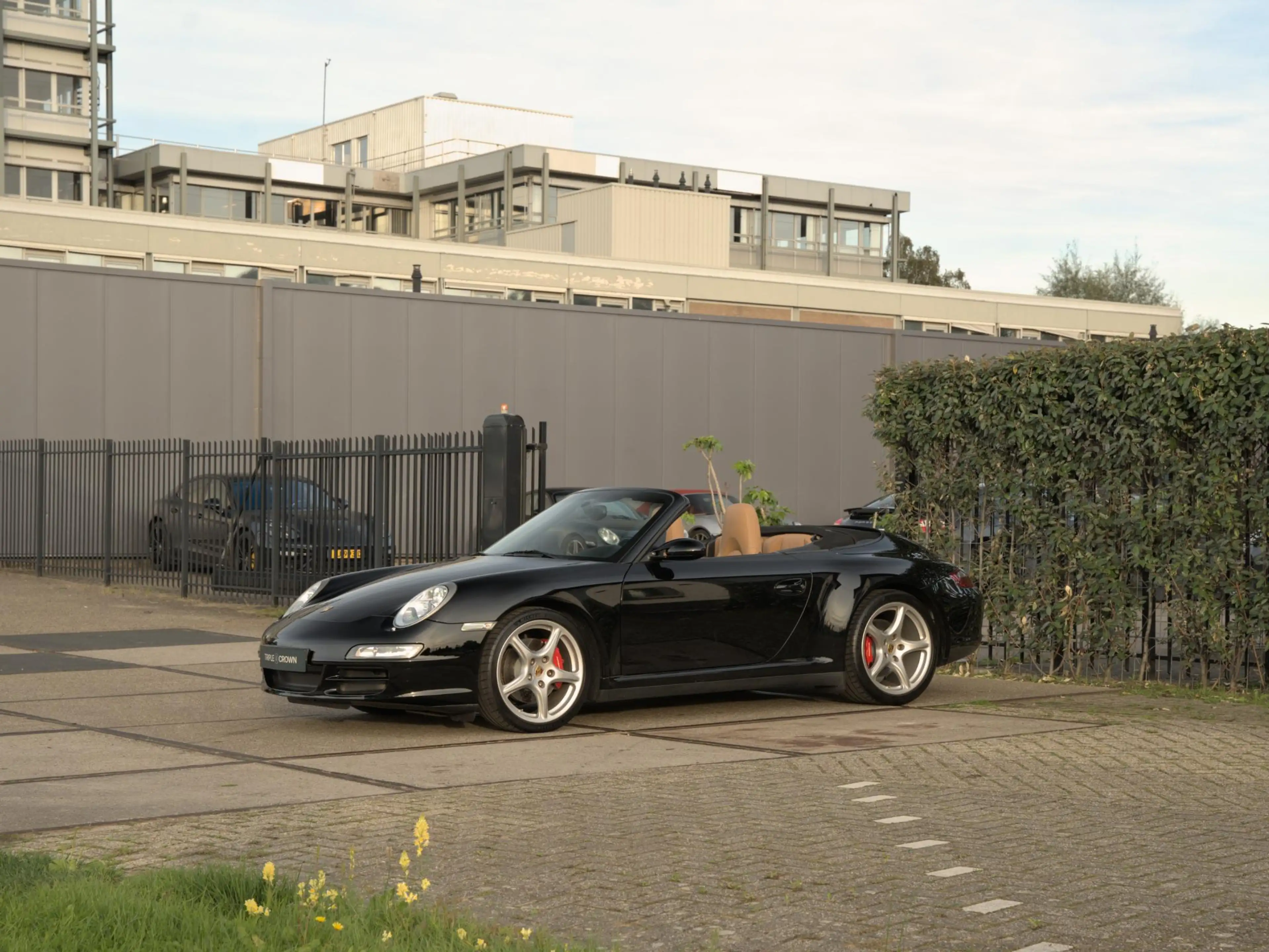 Porsche 997 Cabrio 3.8 Carrera 4S — photo 3