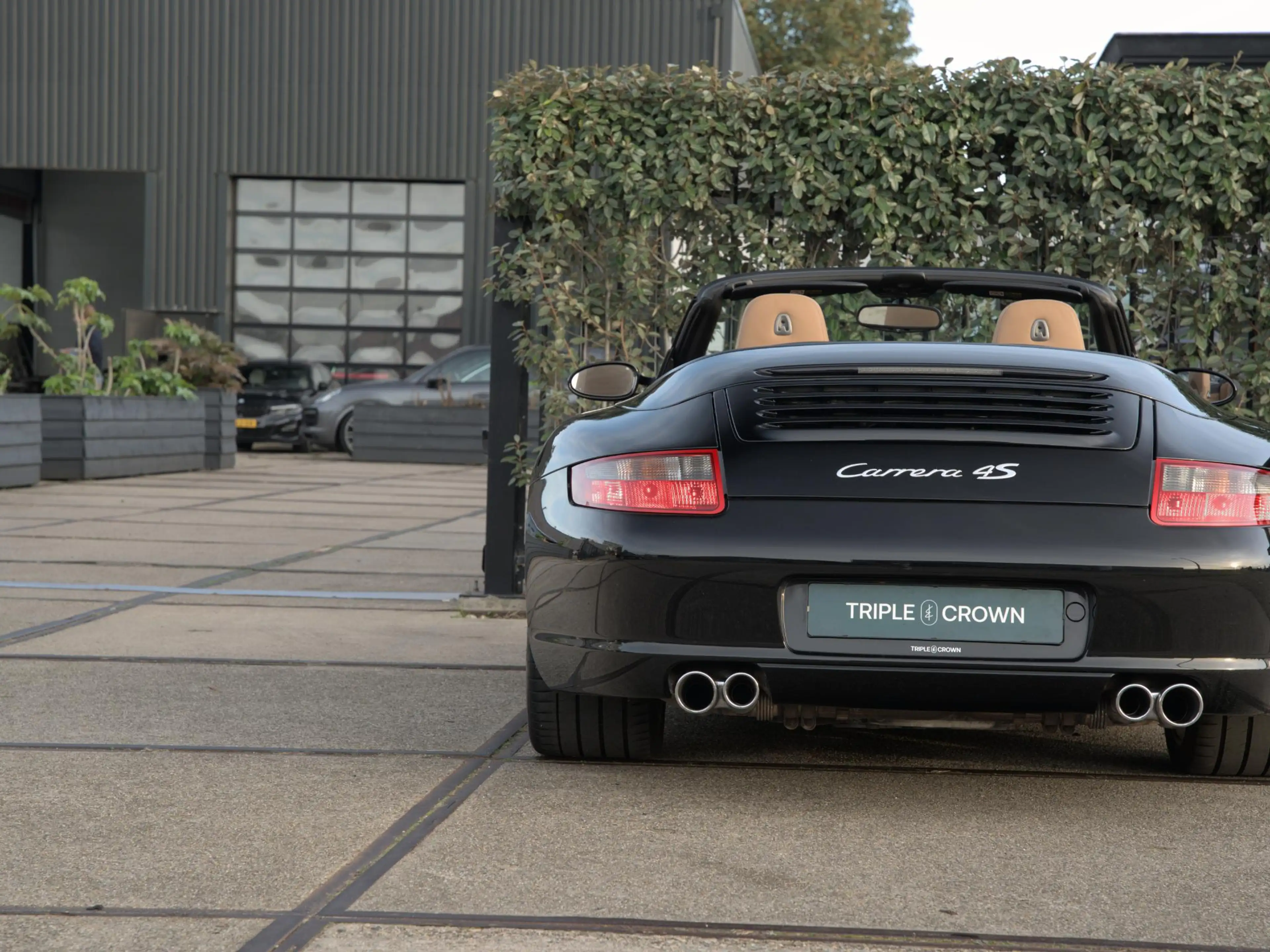 Porsche 997 Cabrio 3.8 Carrera 4S — photo 24