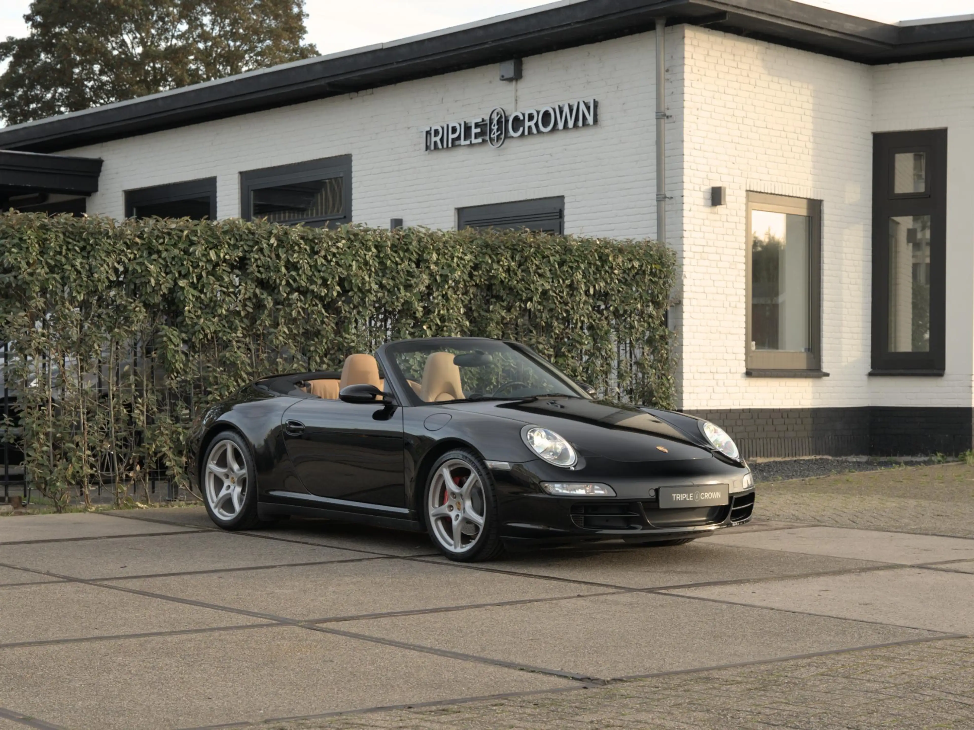 Porsche 997 Cabrio 3.8 Carrera 4S — photo 20