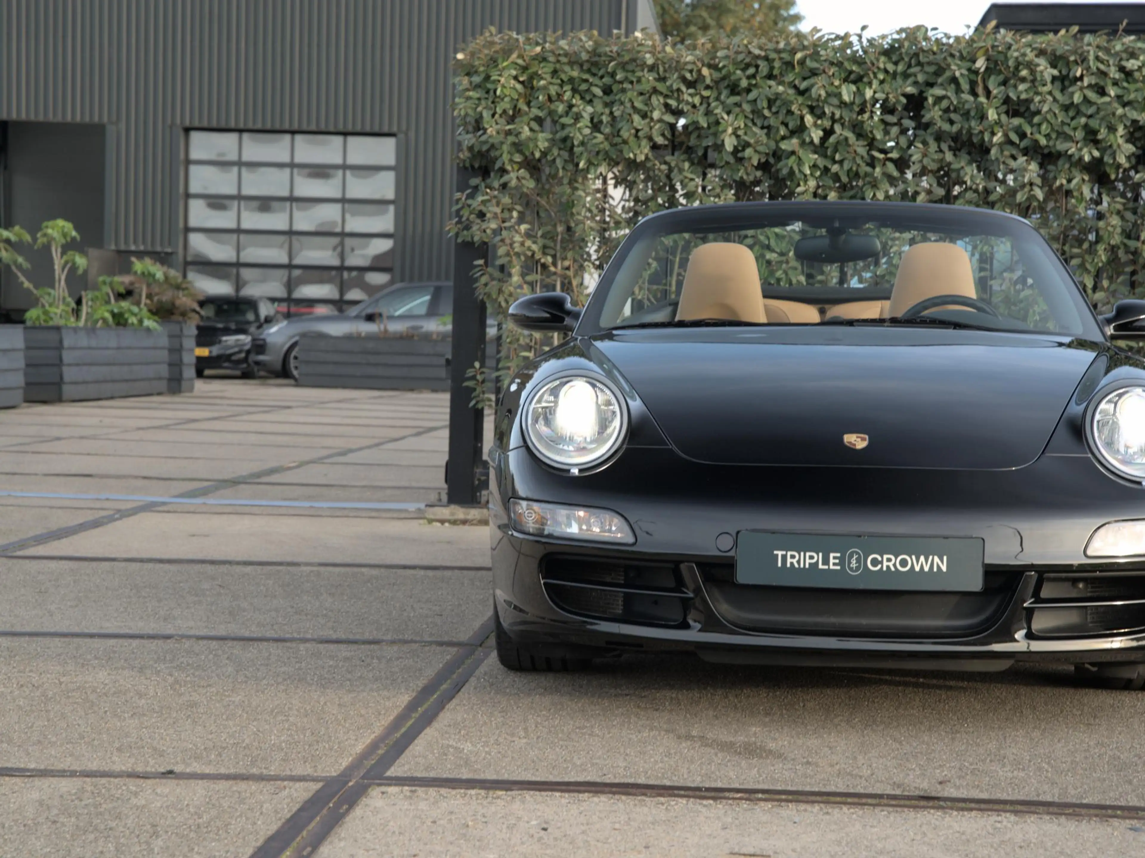Porsche 997 Cabrio 3.8 Carrera 4S — photo 21