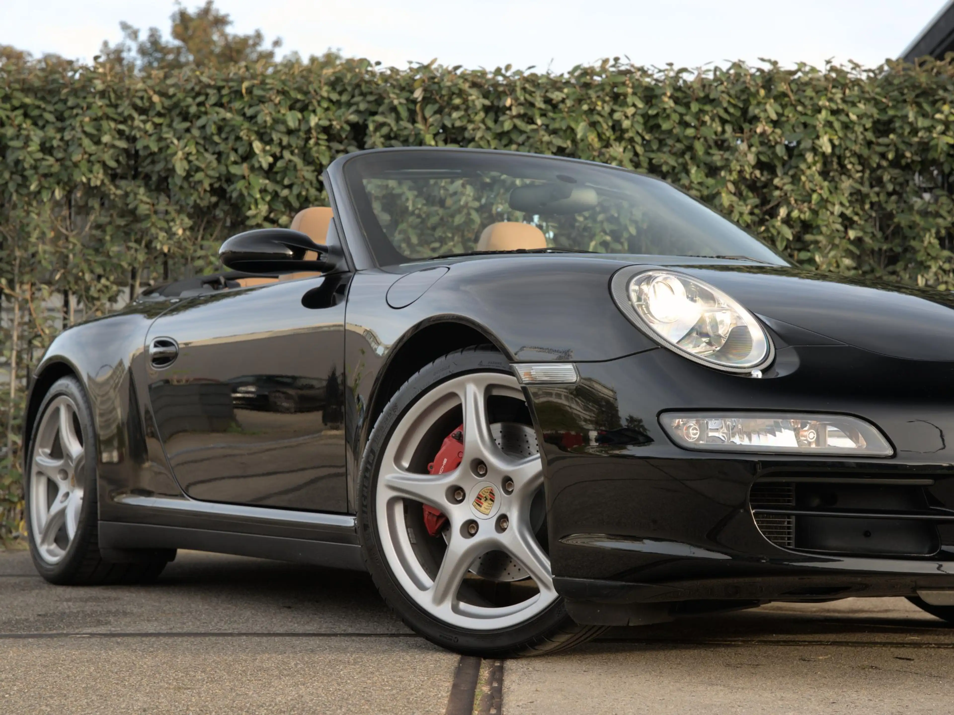 Porsche 997 Cabrio 3.8 Carrera 4S — photo 18
