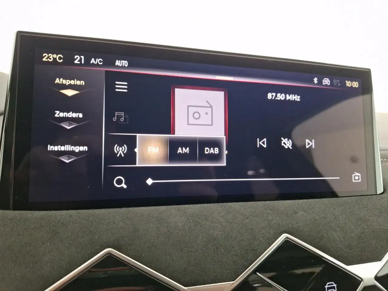 DS Automobiles DS 3 Crossback 2024 — фото 13