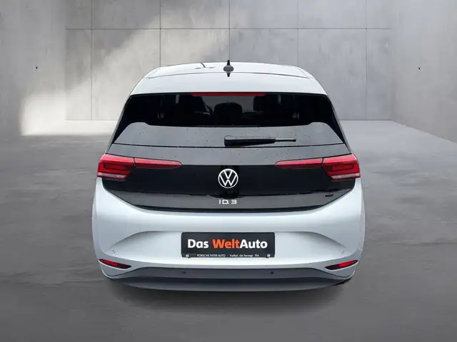 Volkswagen Id.3 view 4
