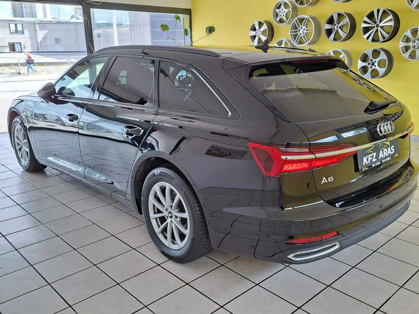 Audi A6 40 TDI quattro 1.BESITZ, LENKRADH., PDC, RFK Schwarz - 2
