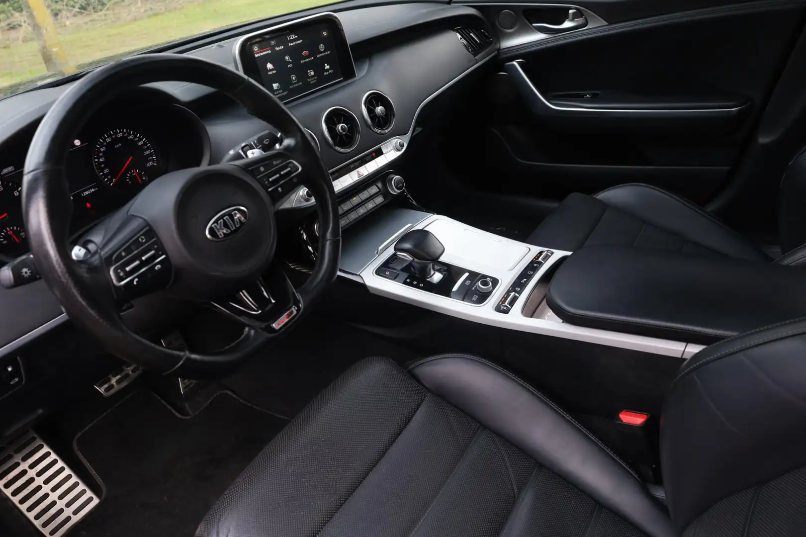 Kia Stinger 2.0 T-GDI GT-Line Aut. | Uniek | Harman-Kardon | A Gris - 2