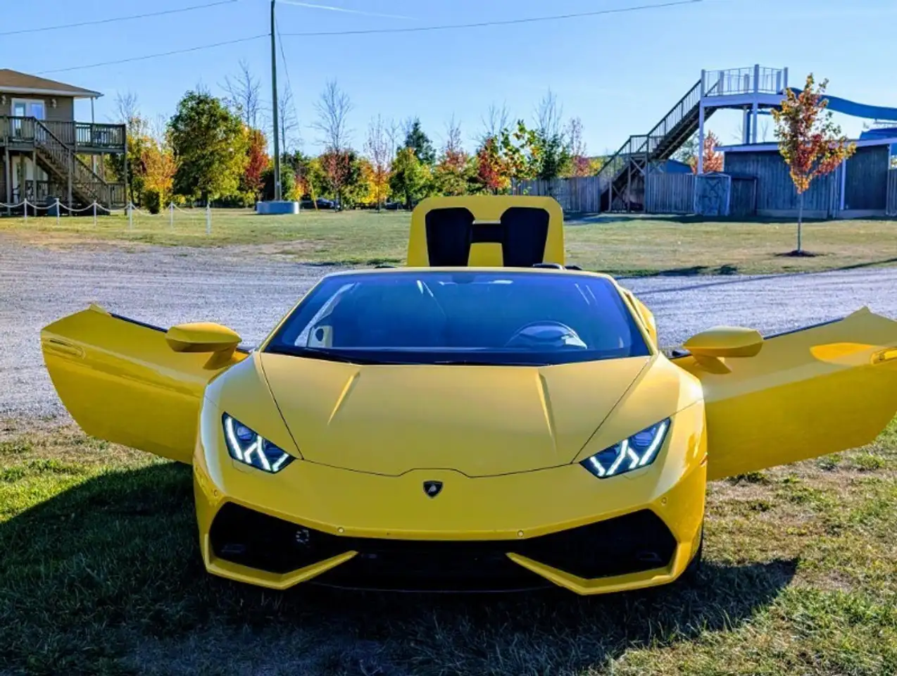 Lamborghini Huracán снимка Lamborghini Huracán