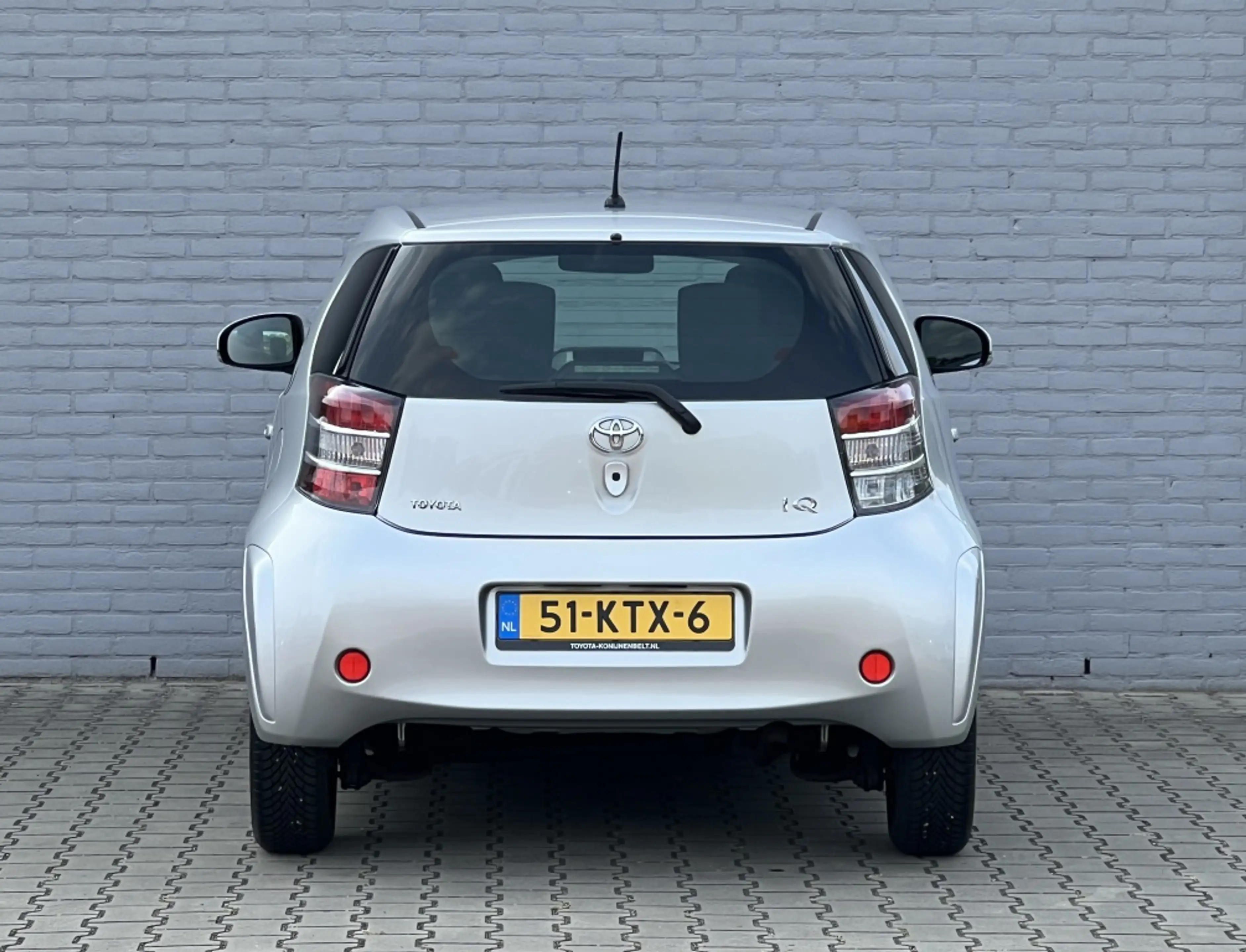 Toyota iQ 1.0 VVTi Comfort | NL auto | LMV | All season band — photo 7