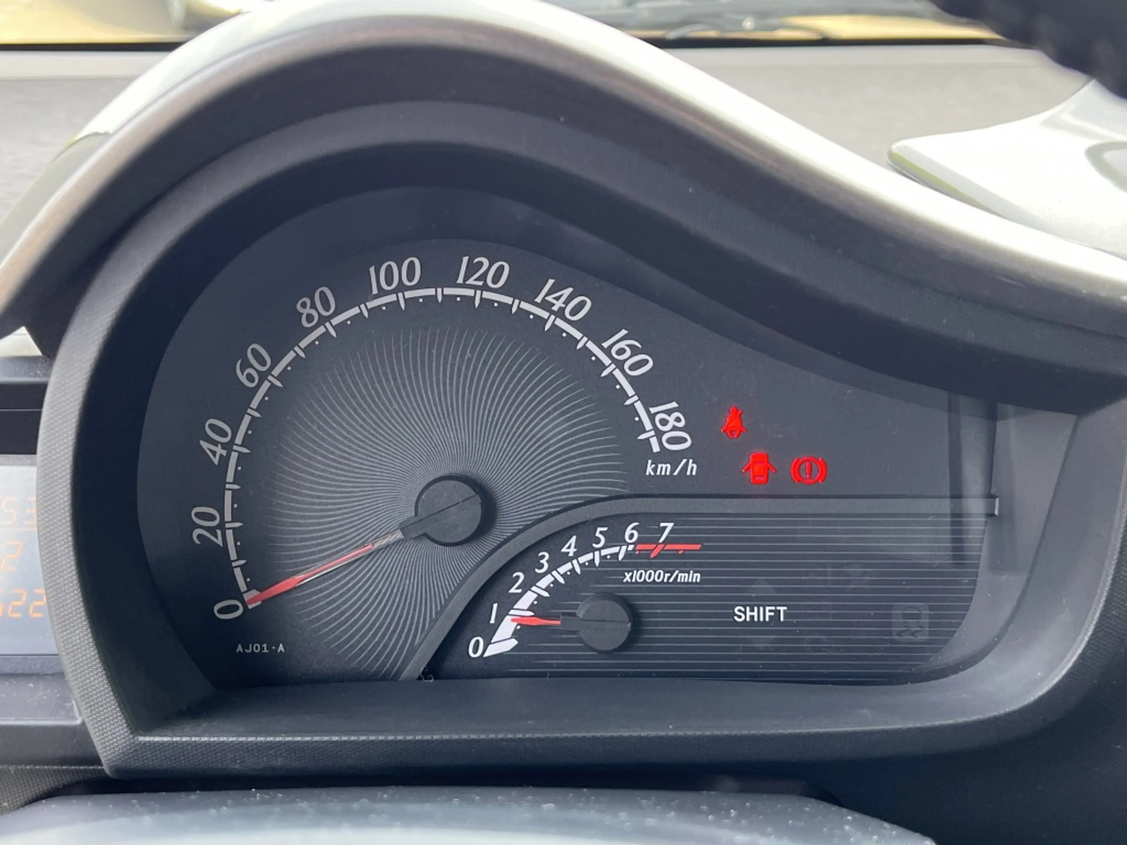 Toyota iQ 1.0 VVTi Comfort | NL auto | LMV | All season band — photo 19