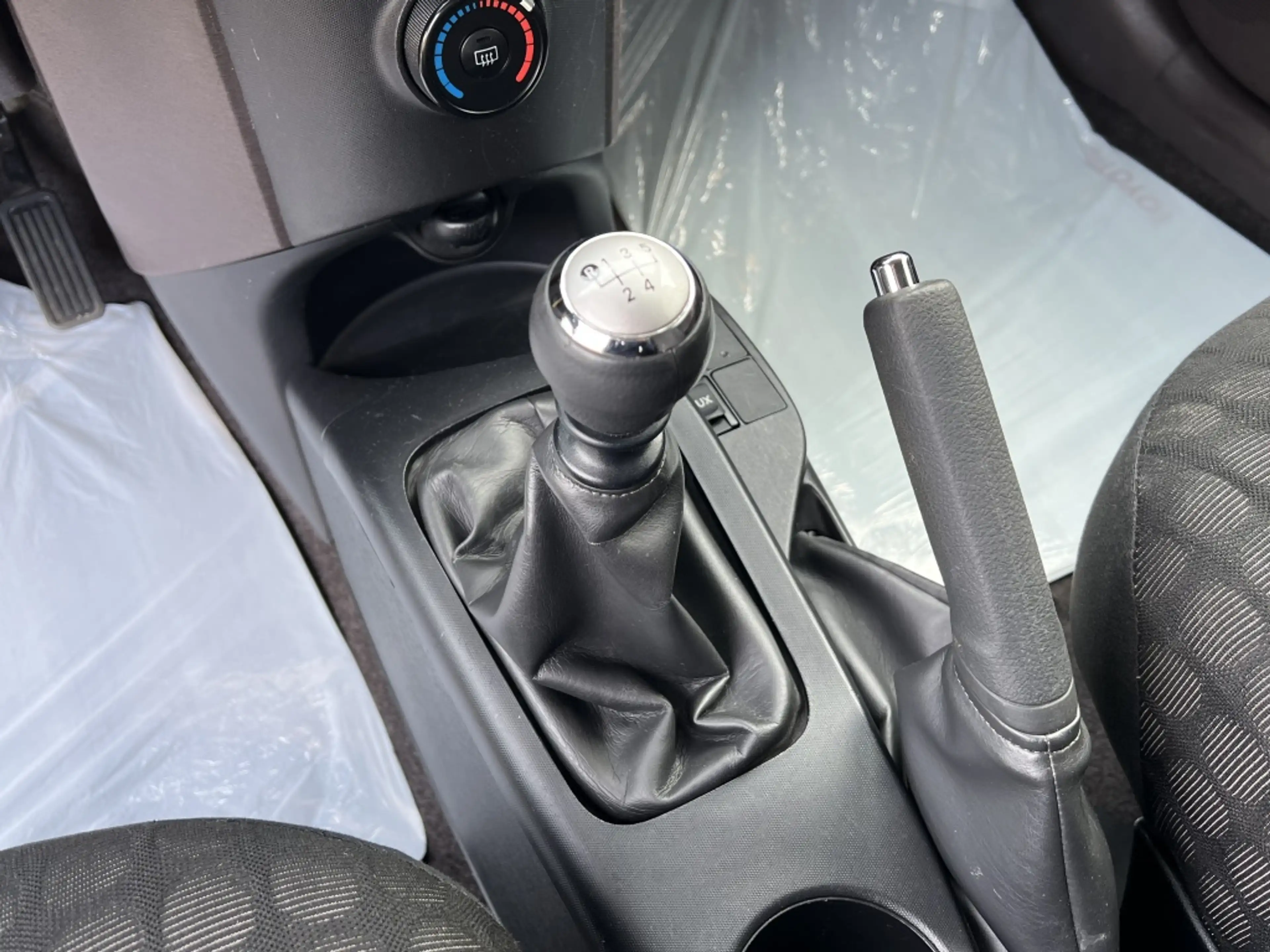 Toyota iQ 1.0 VVTi Comfort | NL auto | LMV | All season band — photo 24