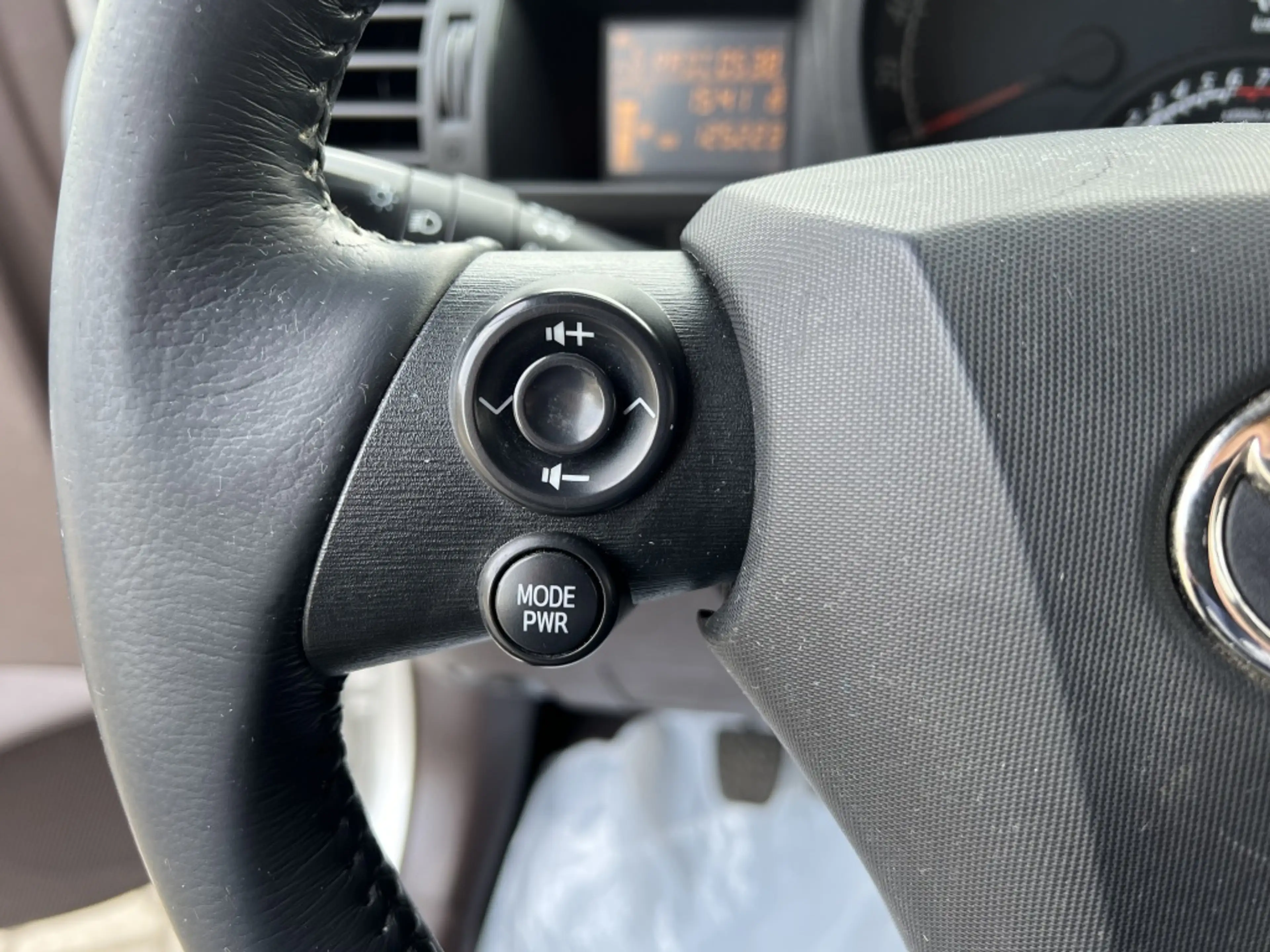 Toyota iQ 1.0 VVTi Comfort | NL auto | LMV | All season band — photo 16