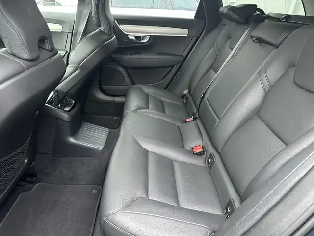 Volvo V90 view 11