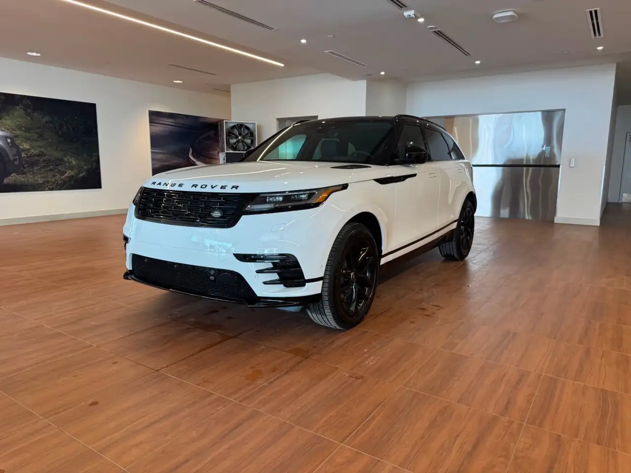 2026 Land Rover Range Rover Velar