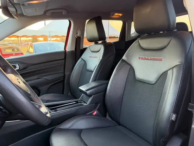 Jeep Compass view 10