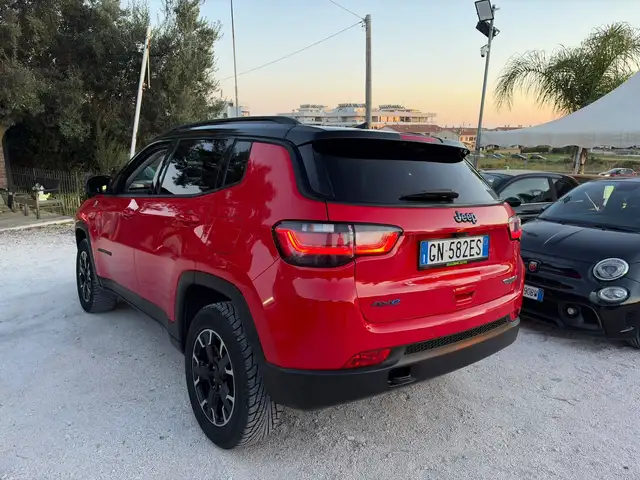 Jeep Compass view 3