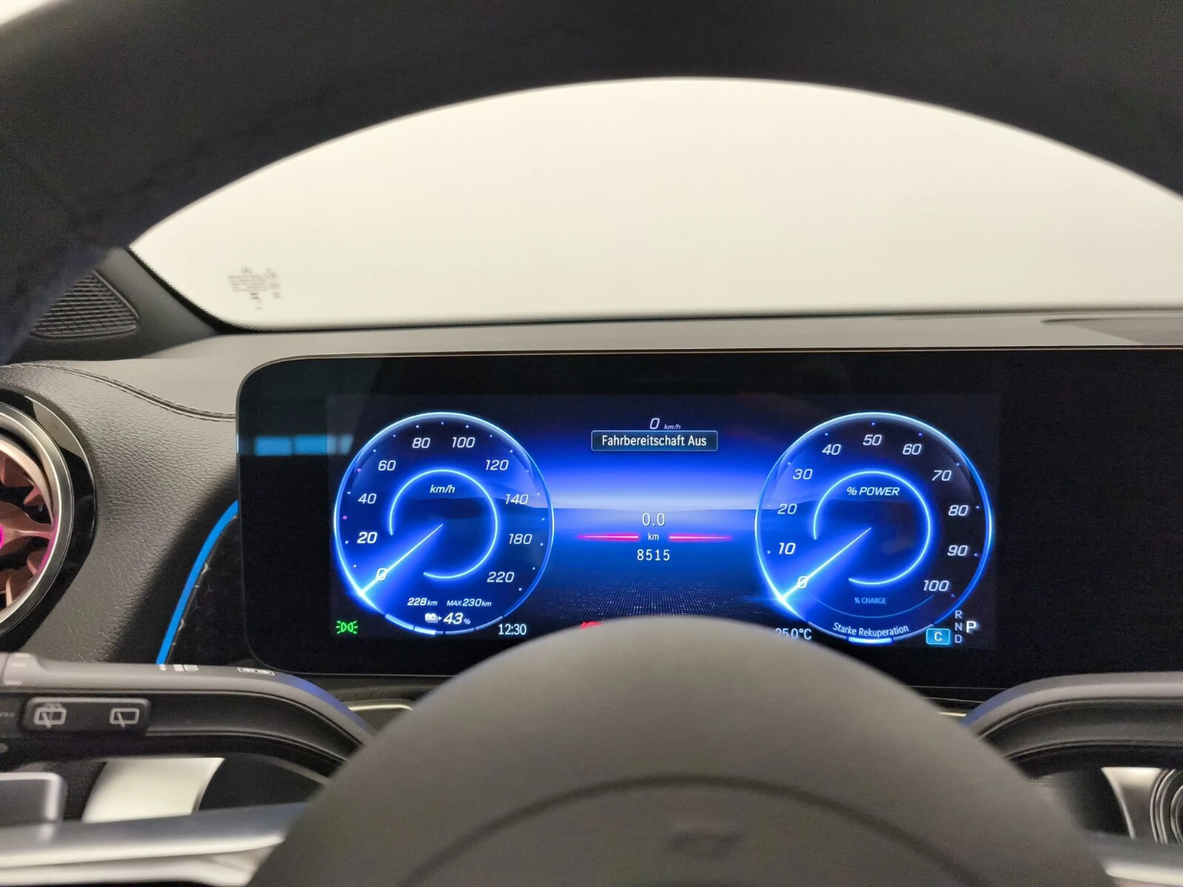 Mercedes-Benz EQB 250 EQB 250+  Electric Art Navi/Distronic/Keyless-Go — photo 15