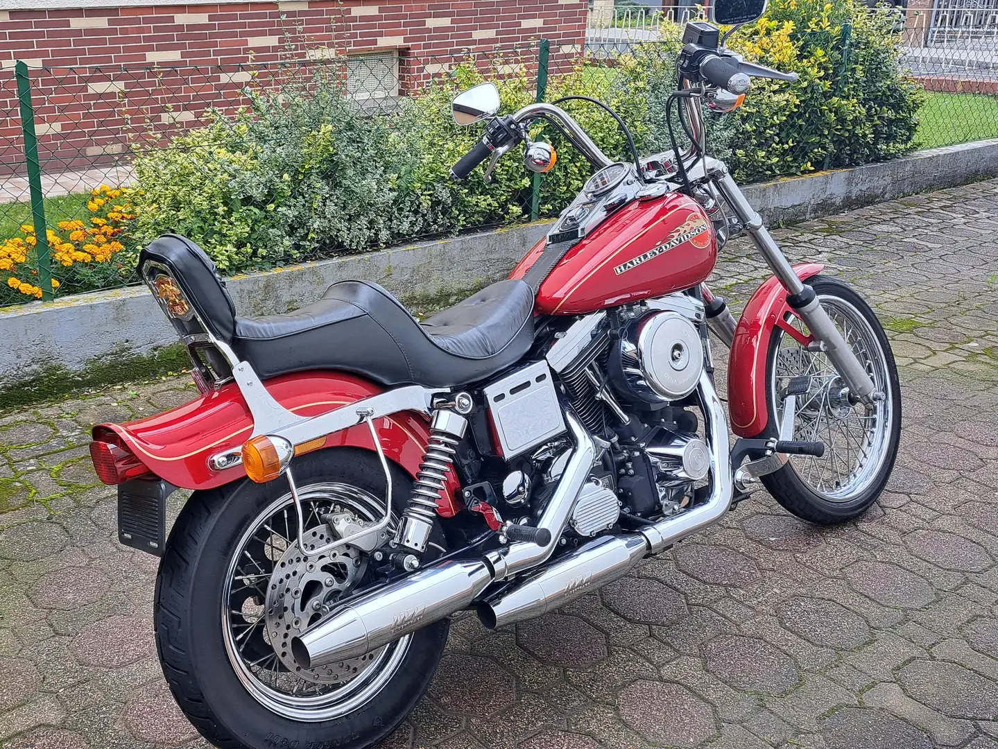 Harley-Davidson Dyna Wide Glide GEL Červená - 2