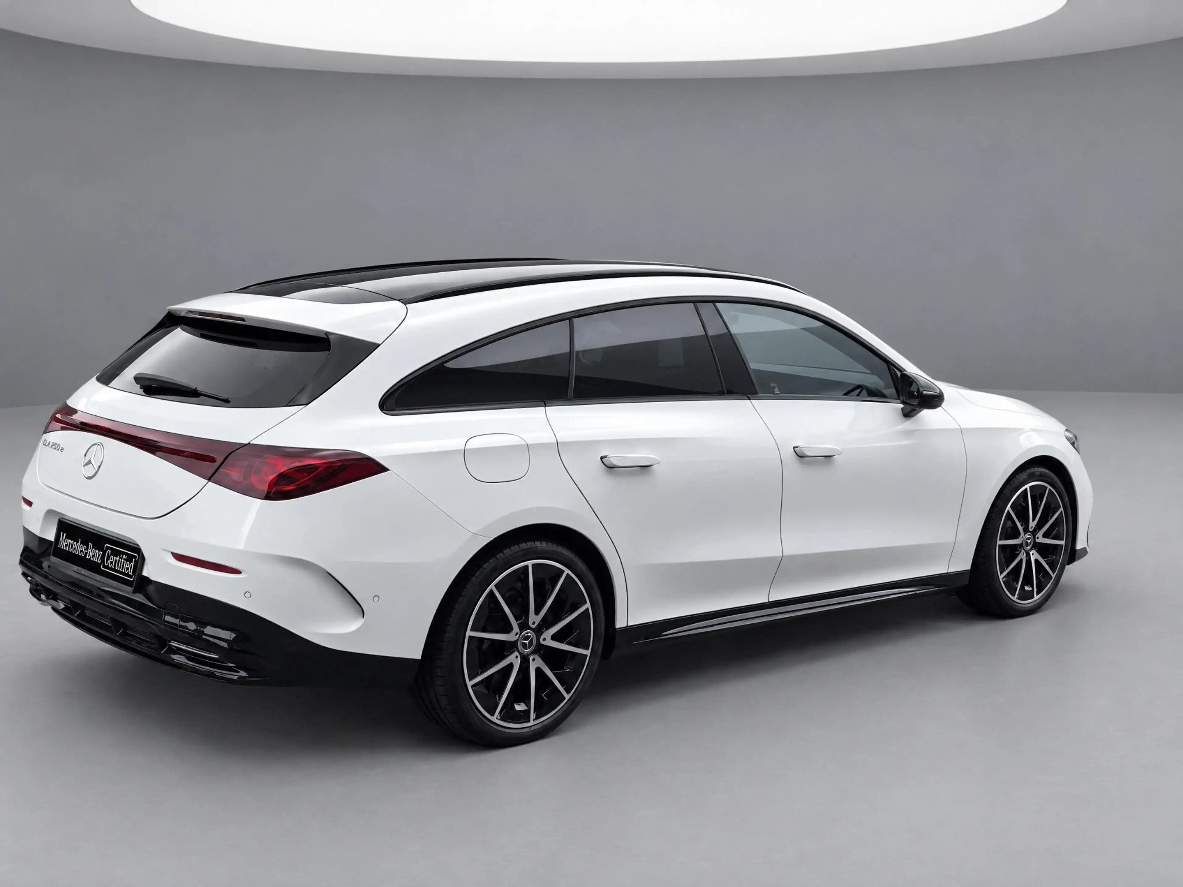 Mercedes-Benz CLA 250 Shooting Brake 250+ Business Solution AMG 85.5 kWh — photo 2