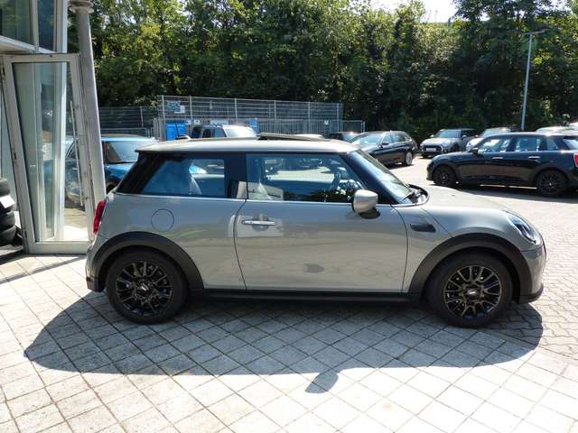 MINI One One Classic Trim Aut.,Pan.-dach,Navi,LED,AppleCP