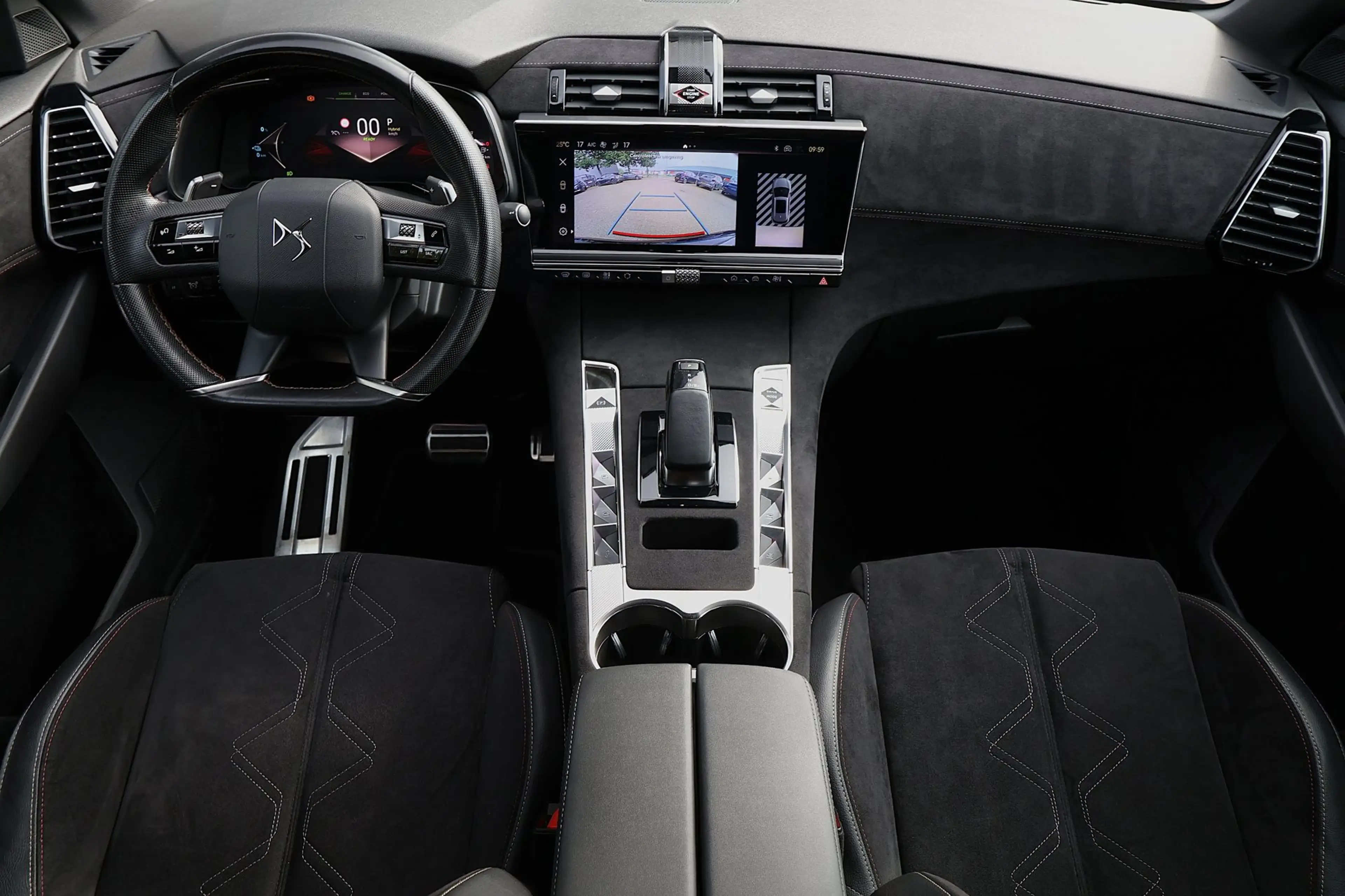 DS Automobiles DS 7 E-Tense 225 Performance Line — photo 6