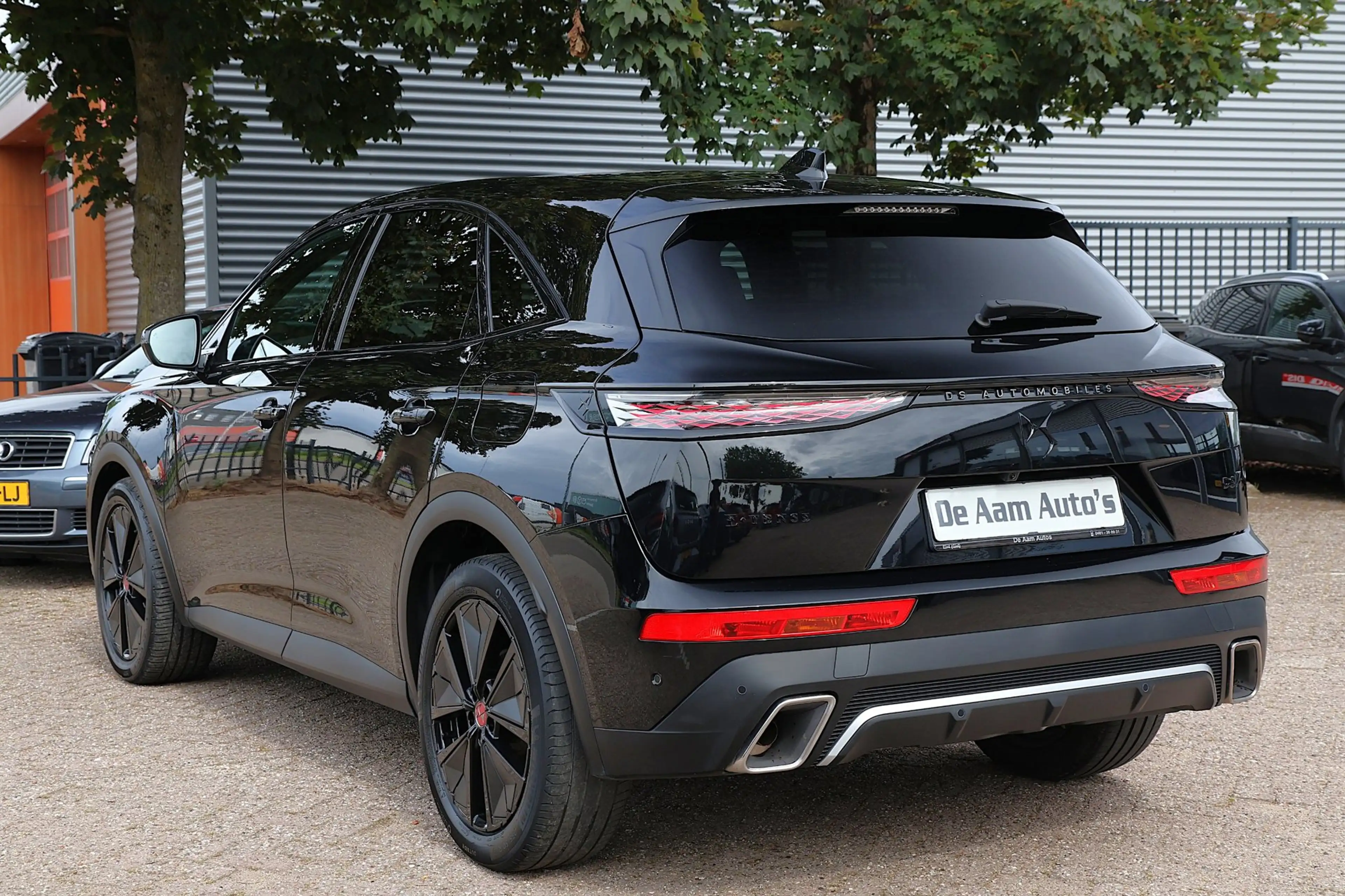 DS Automobiles DS 7 E-Tense 225 Performance Line — photo 2