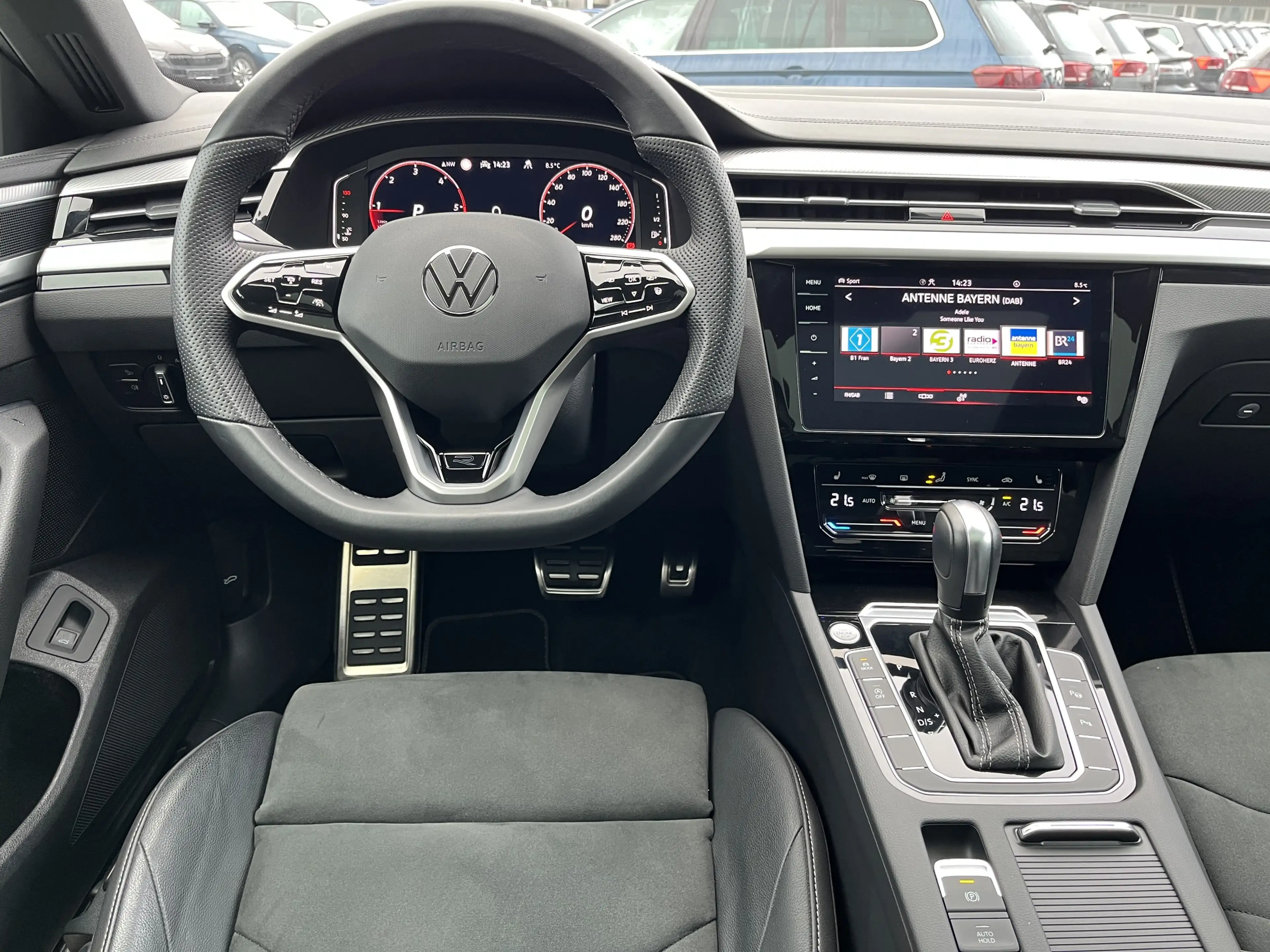 Volkswagen Arteon 2.0 TDI DSG Shooting Brake R-LINE 210€ m.20% Anz — photo 14