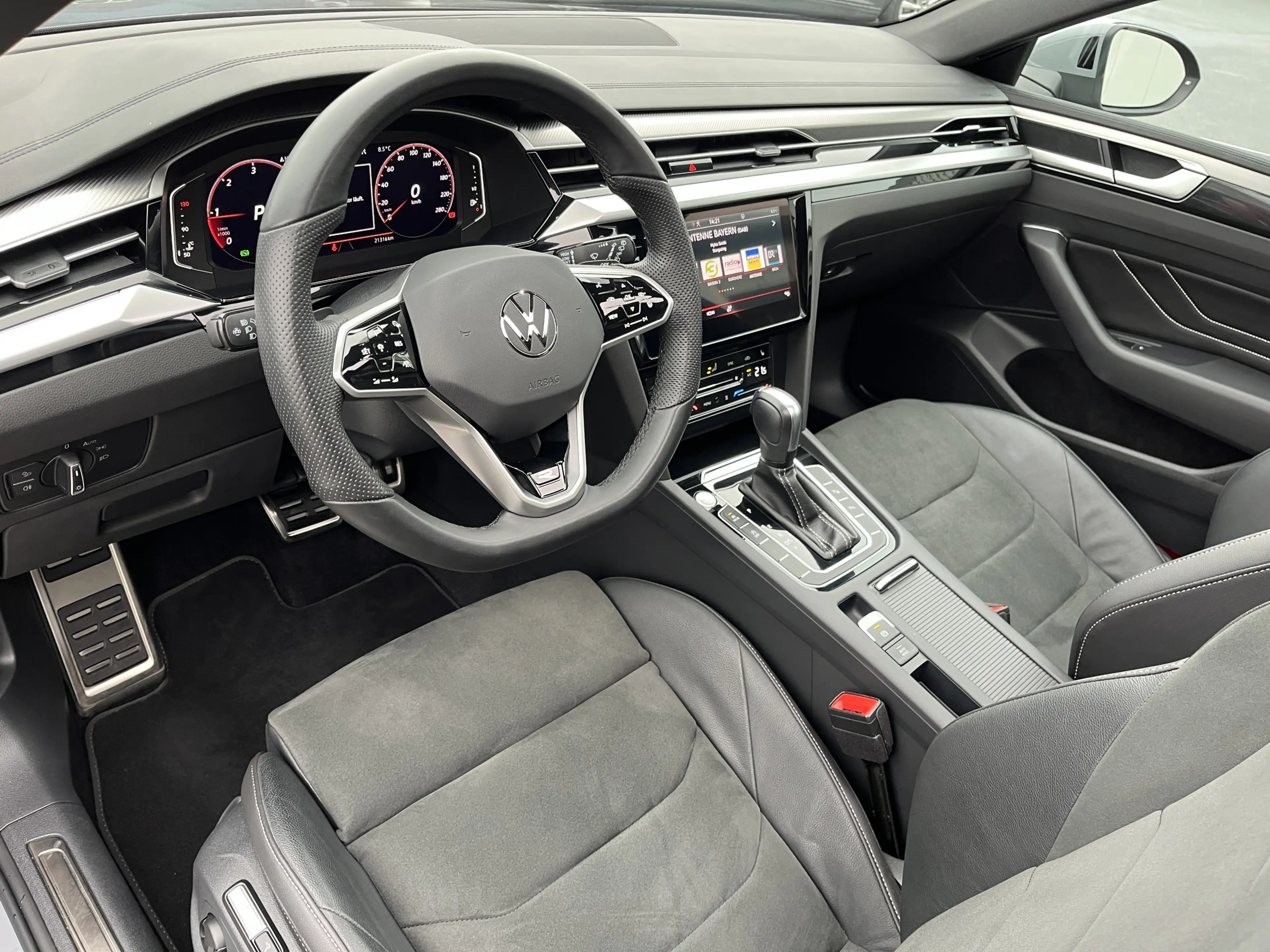 Volkswagen Arteon 2.0 TDI DSG Shooting Brake R-LINE 210€ m.20% Anz — photo 10
