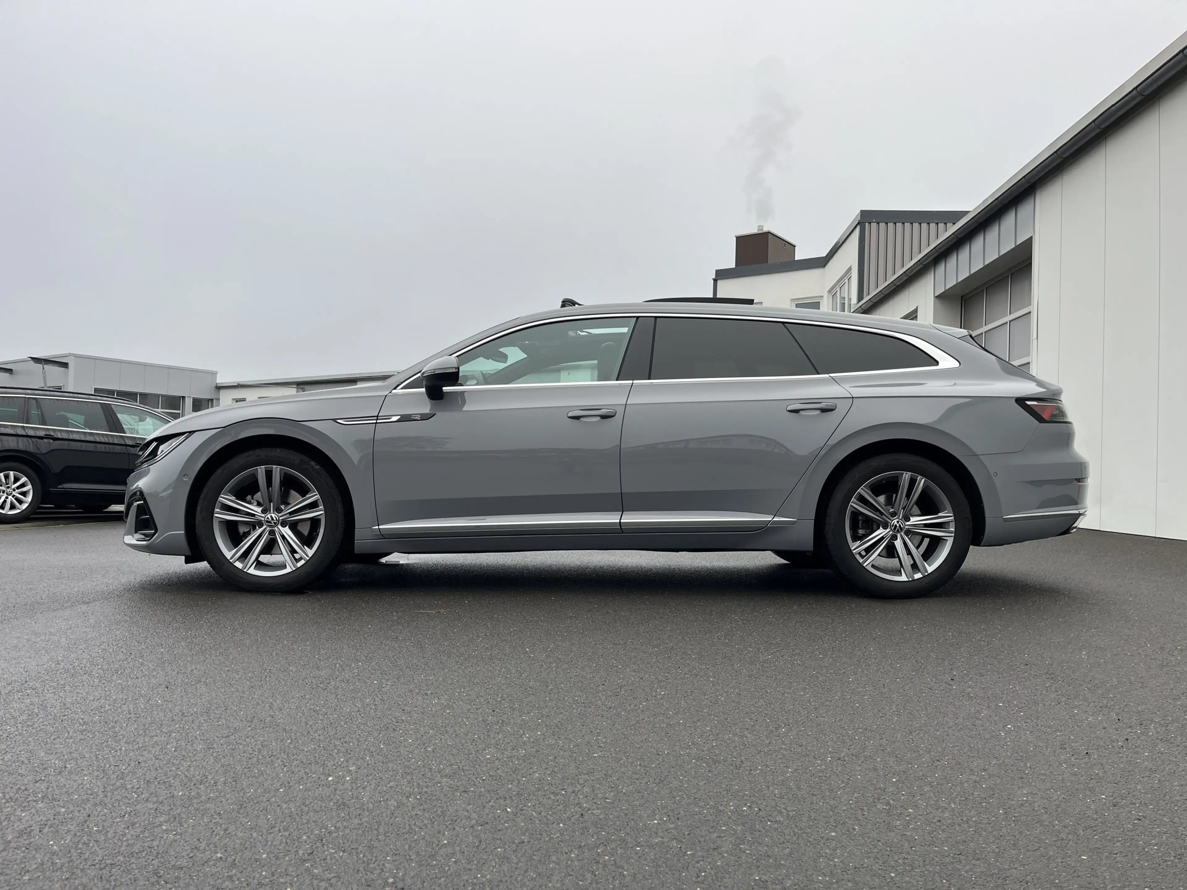 Volkswagen Arteon 2.0 TDI DSG Shooting Brake R-LINE 210€ m.20% Anz — photo 2