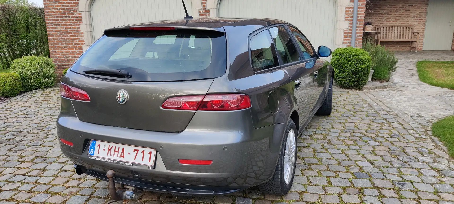 Alfa Romeo 159 159 Sportwagon 1.9 JTDM 8V DPF Eco Gris - 1