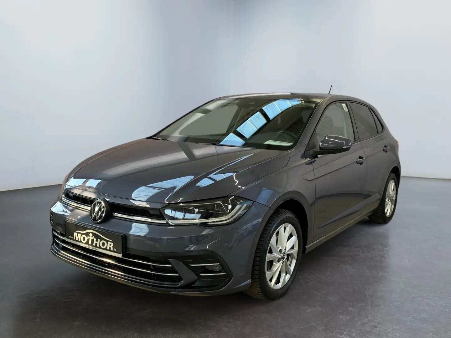 Volkswagen Polo VI Style 1.0 TSI ParkAss. MATRIX SpurH LM Grijs - 2