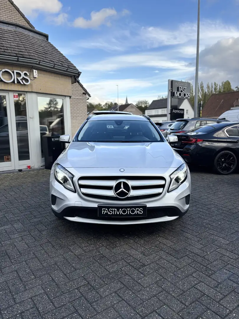 Mercedes-Benz GLA 180 GLA 180 (CDI) d 7G-DCT Urban Zilver - 2