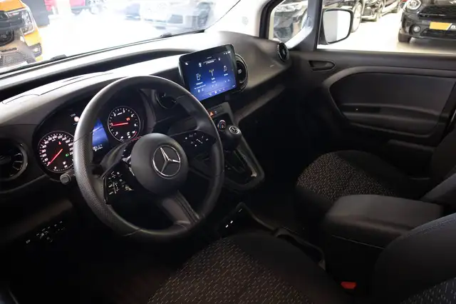 Mercedes-Benz Citan view 8