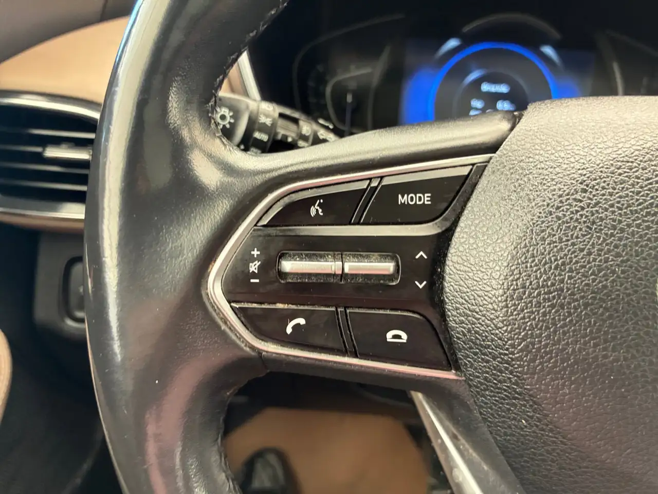 Hyundai SANTA FE снимка Hyundai SANTA FE