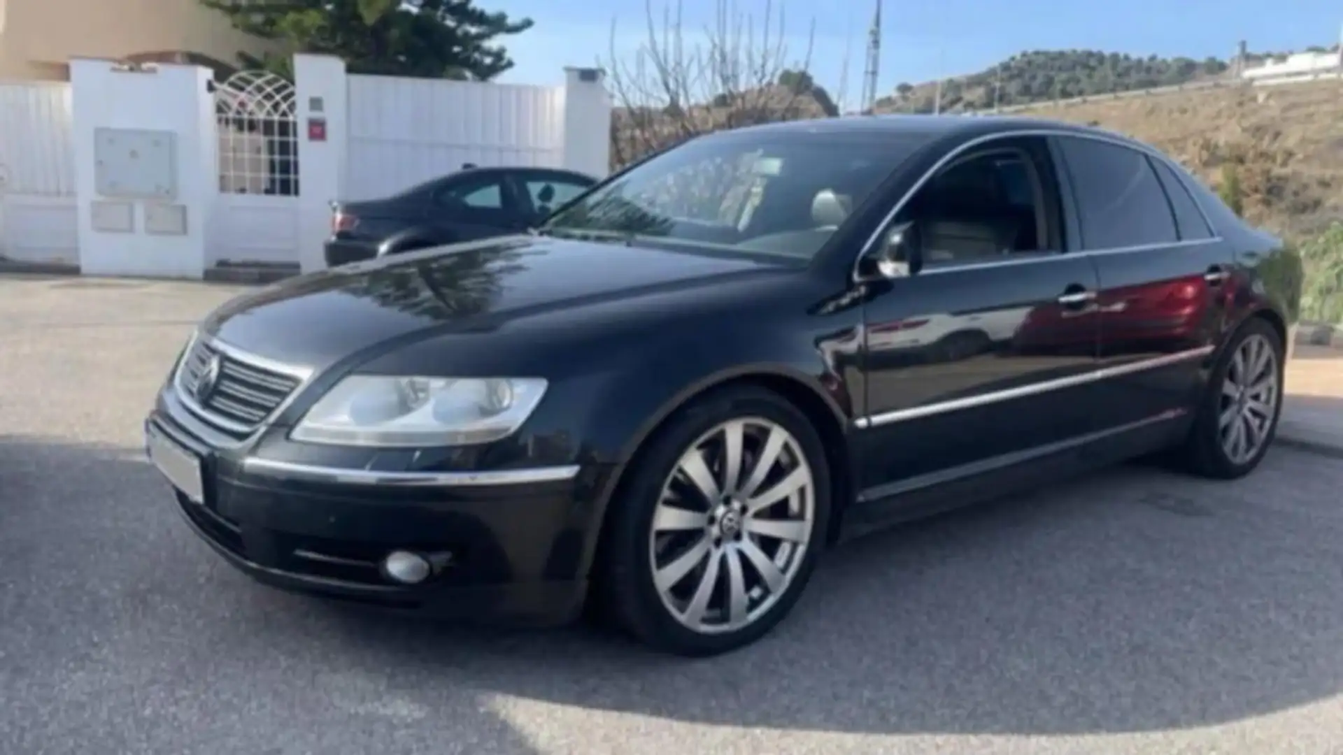 Volkswagen Phaeton 3.0TDI V6 4pl. DSG Negro - 1