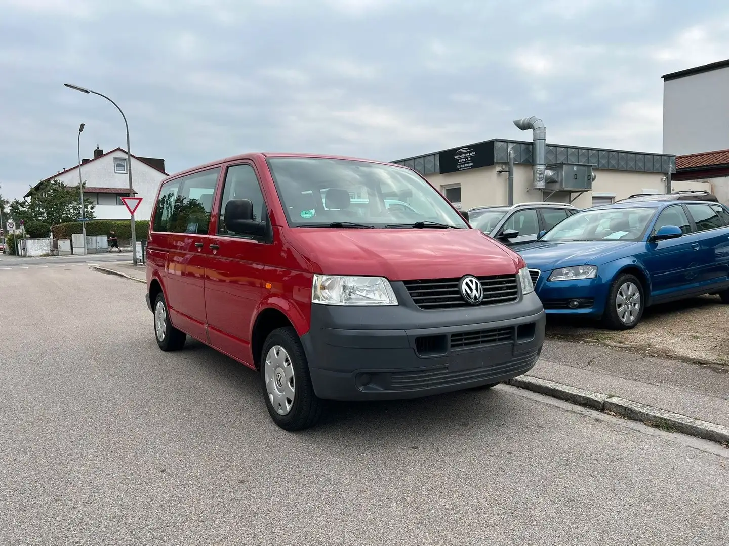 Volkswagen T5 Transporter 2.5 TDI 9-Sitze Klima Ahk Tüv Neu Rouge - 1