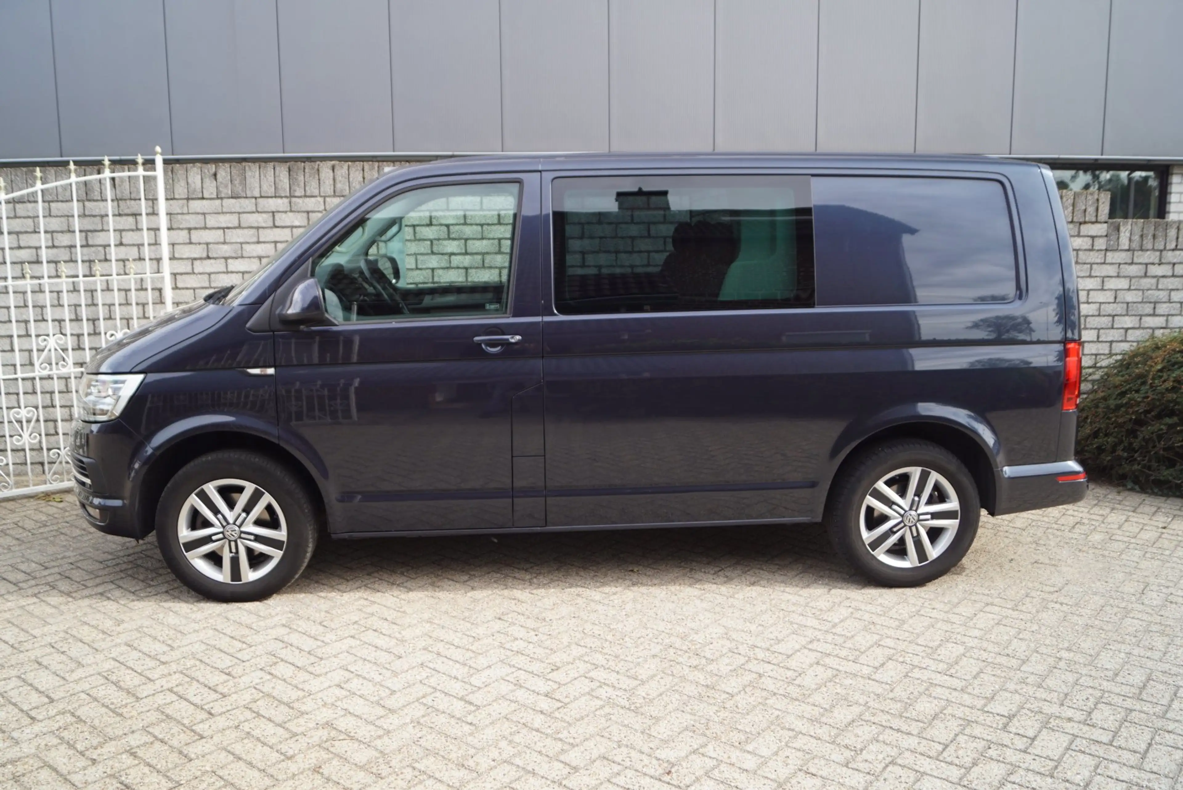 Volkswagen Transporter 2.0 TDI L1H2 Highline Dubbel Cabine Autom Navi Cam — photo 2