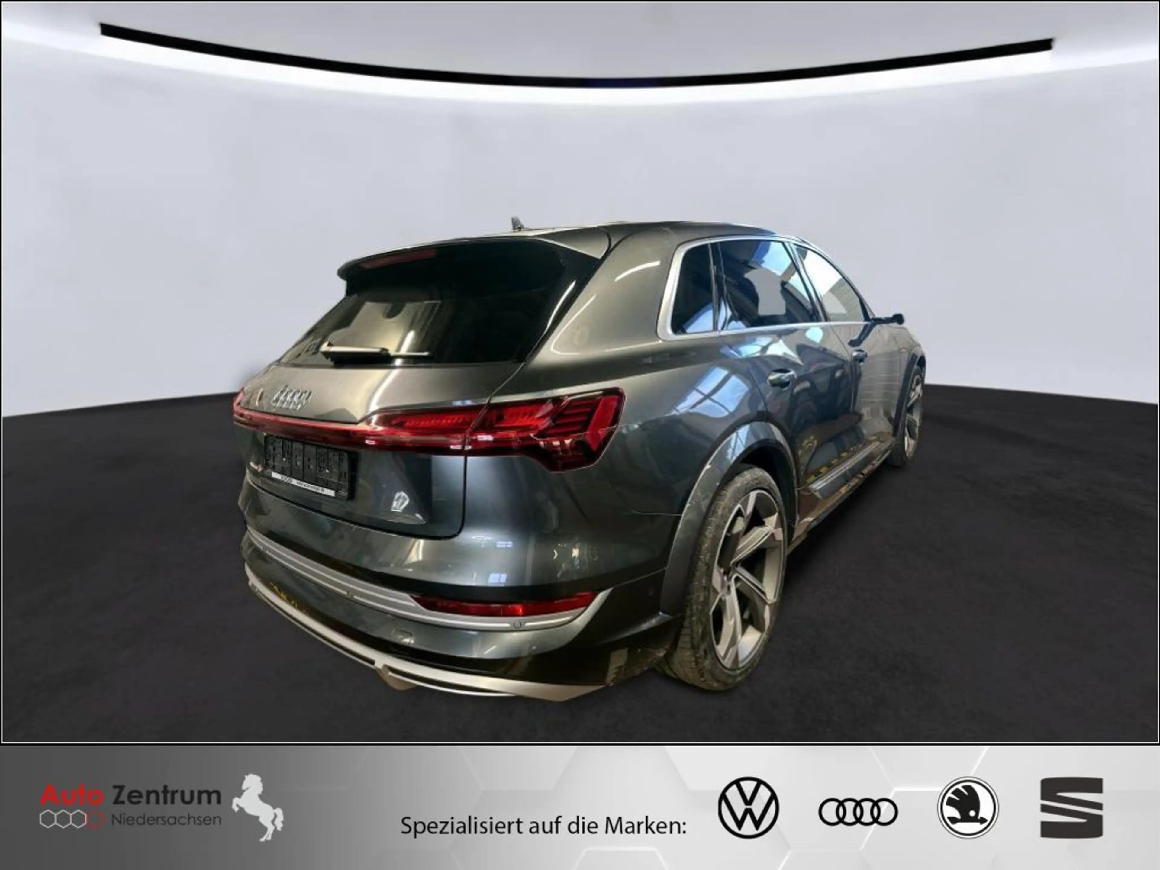 Audi e-tron S quat S-Line AZN-Haus-Förderung* AHK Nachtsicht — photo 5