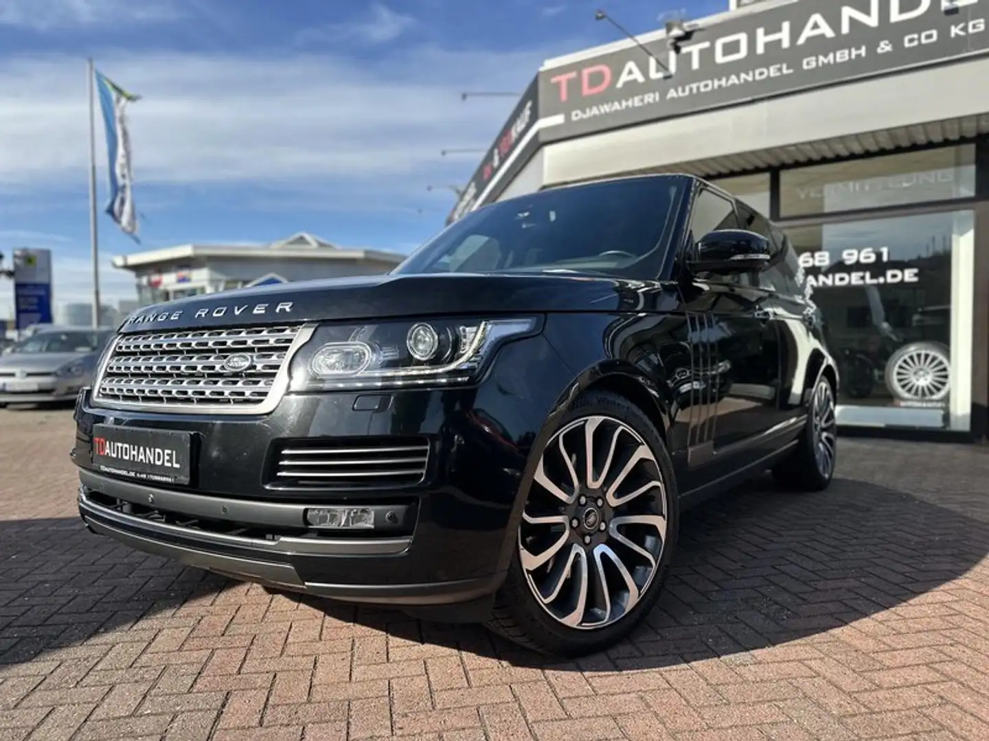 Land Rover Range Rover Vogue Autobiography 4,4 Pano Massage Kamera Schwarz - 1