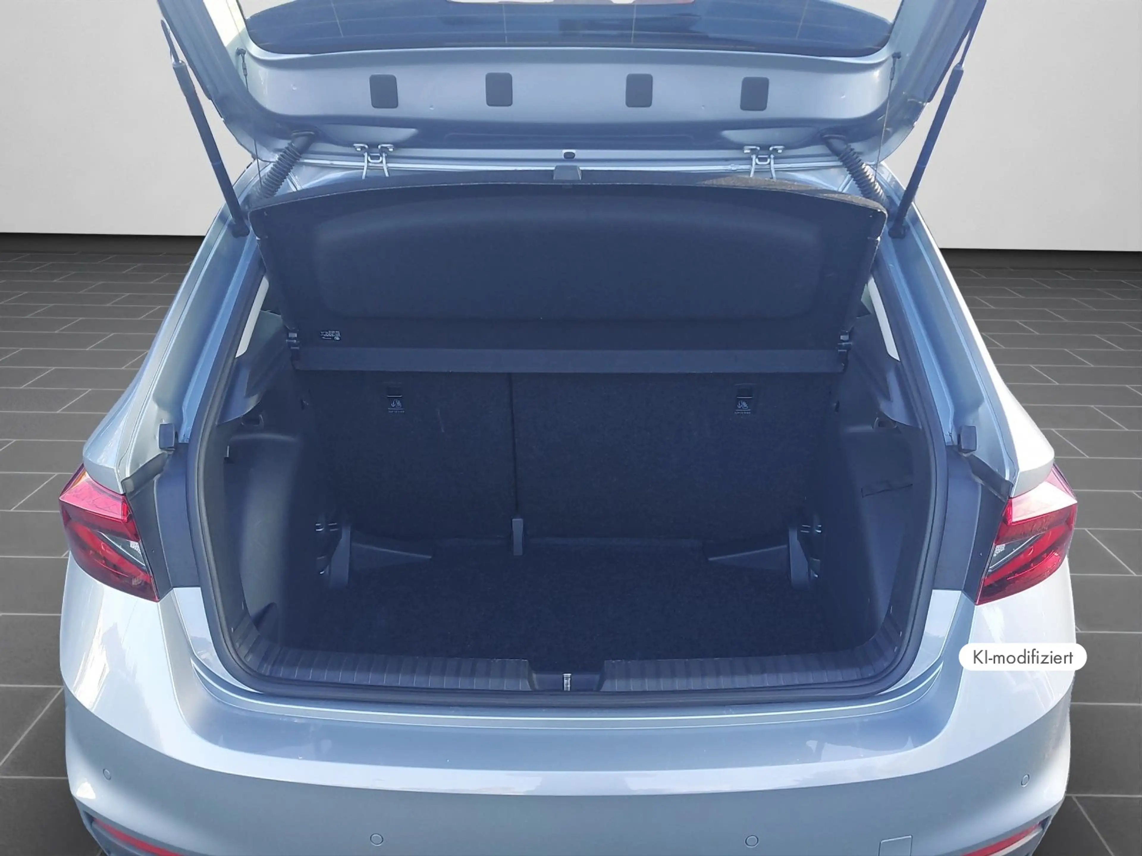 Skoda Fabia Selection 1,0 TSI DSG ACC KEYLESS AppConne — photo 15