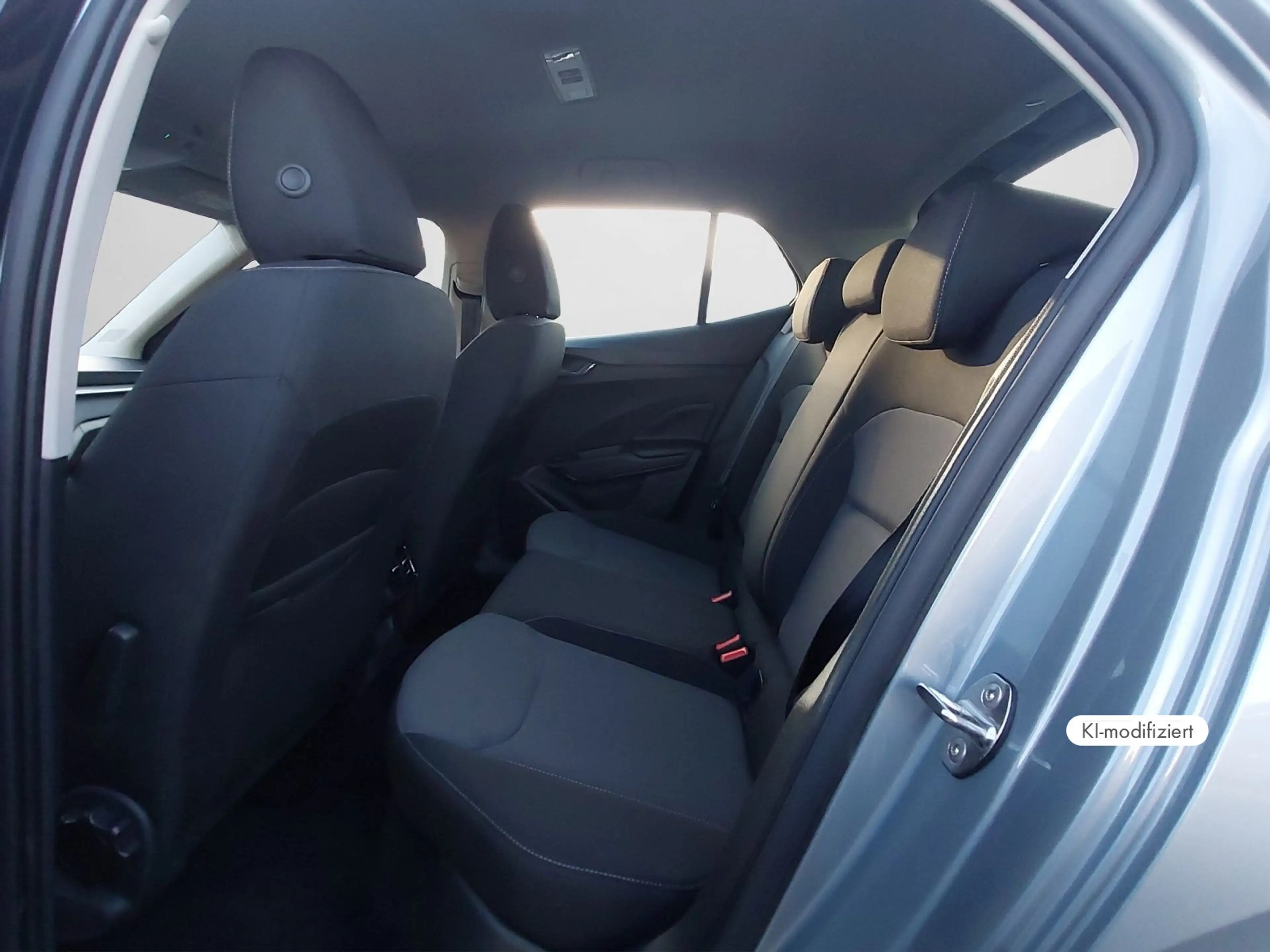 Skoda Fabia Selection 1,0 TSI DSG ACC KEYLESS AppConne — photo 14