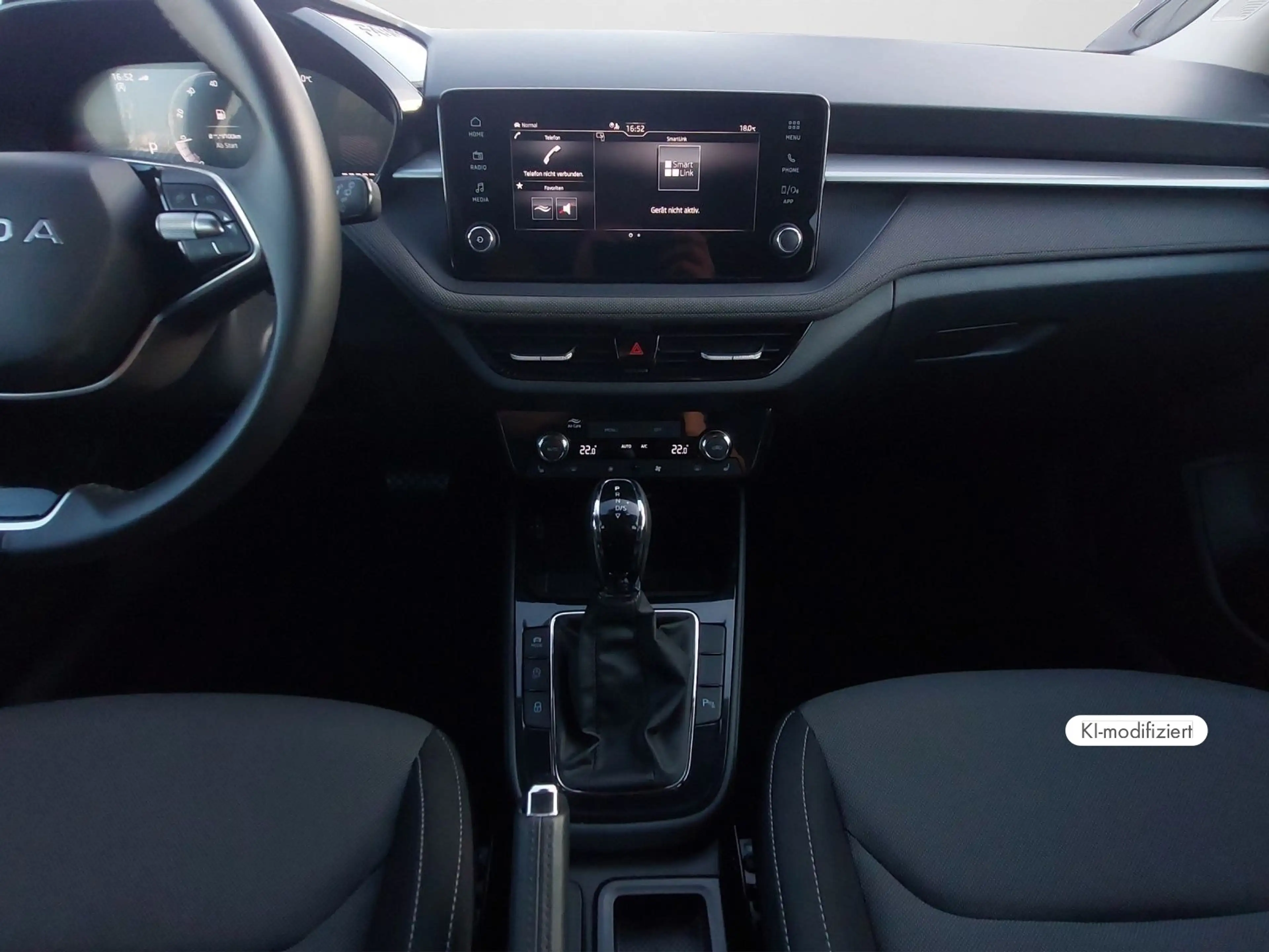 Skoda Fabia Selection 1,0 TSI DSG ACC KEYLESS AppConne — photo 11