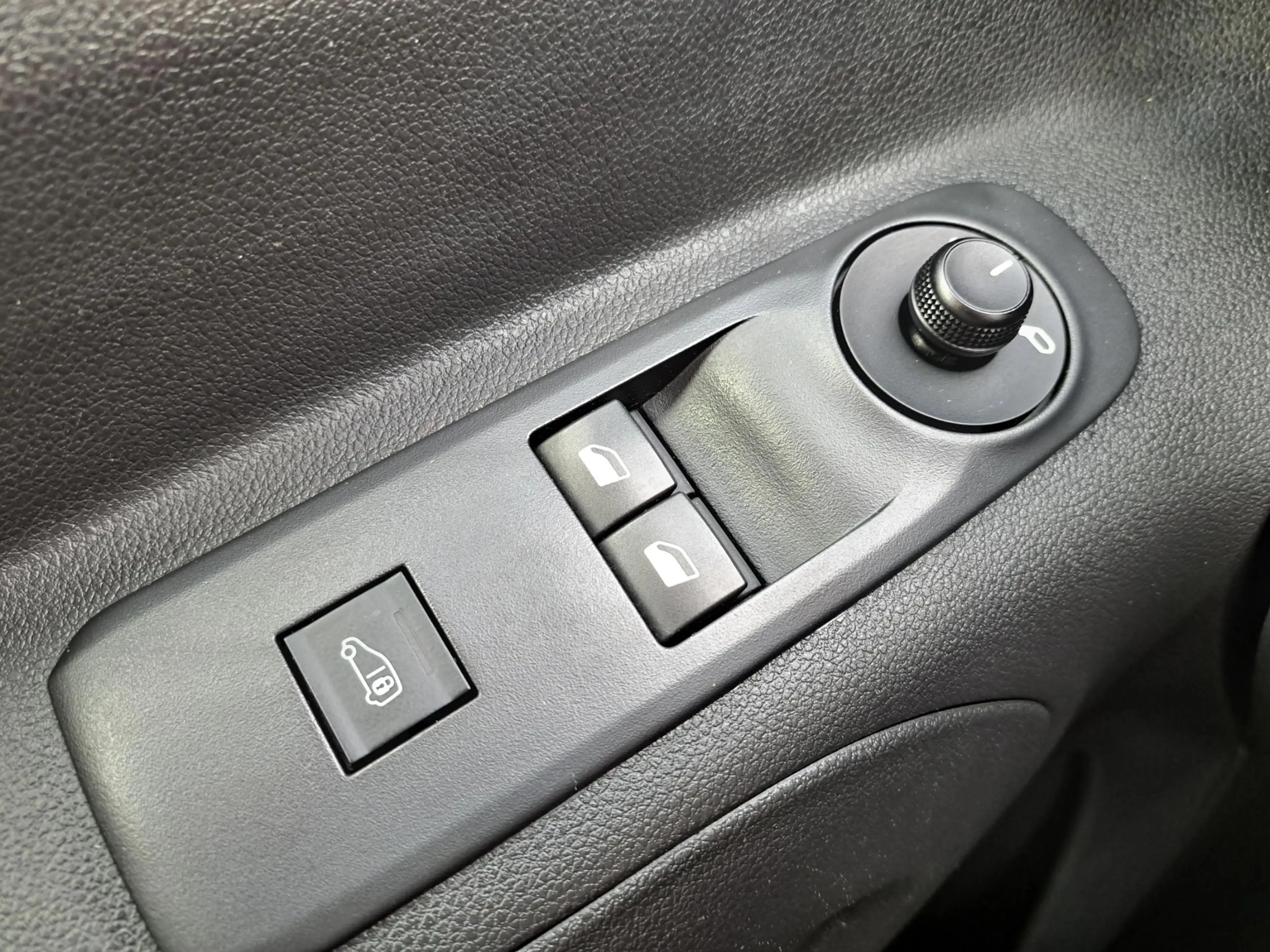 Toyota Proace City 1.5 D-4D COOL L2 3-PERS AIRCO CRUISE BETIMMERD P-S — photo 10