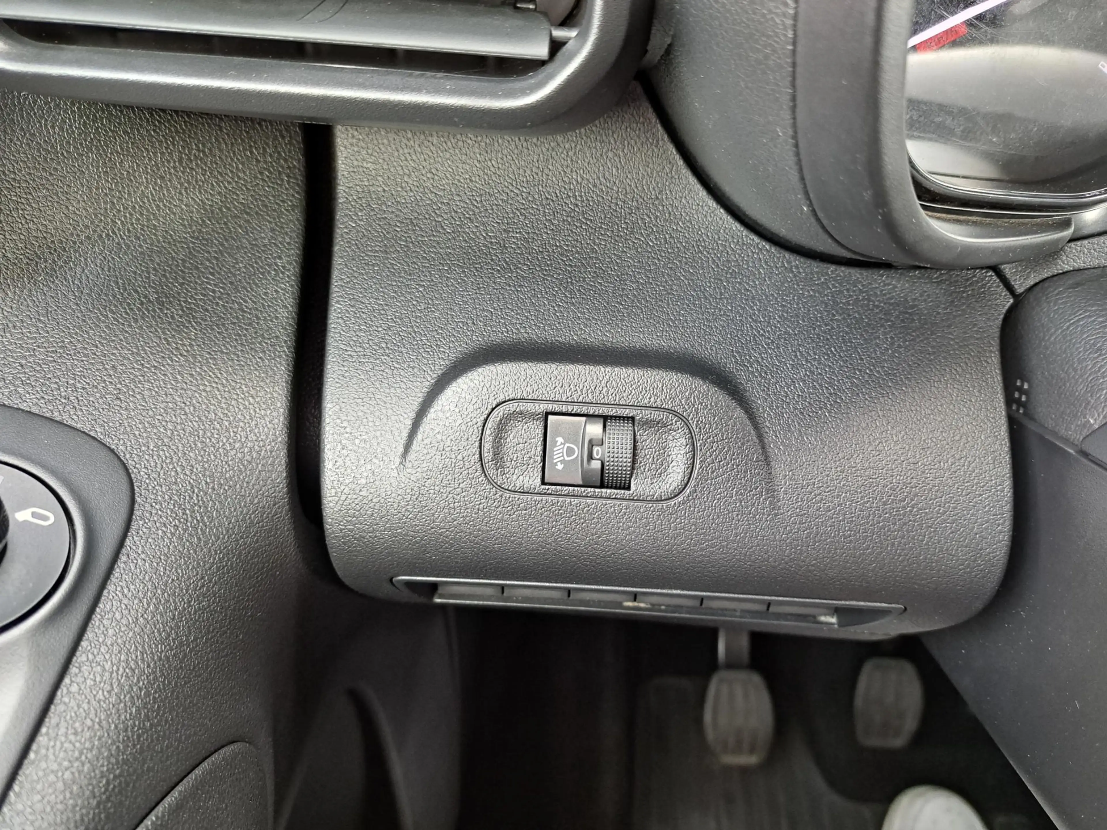 Toyota Proace City 1.5 D-4D COOL L2 3-PERS AIRCO CRUISE BETIMMERD P-S — photo 11