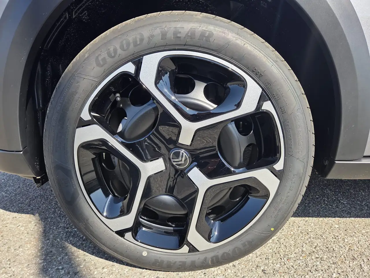 Citroen C3 1.2 hybrid Plus 110cv edcs6 (VARI COLORI) 9
