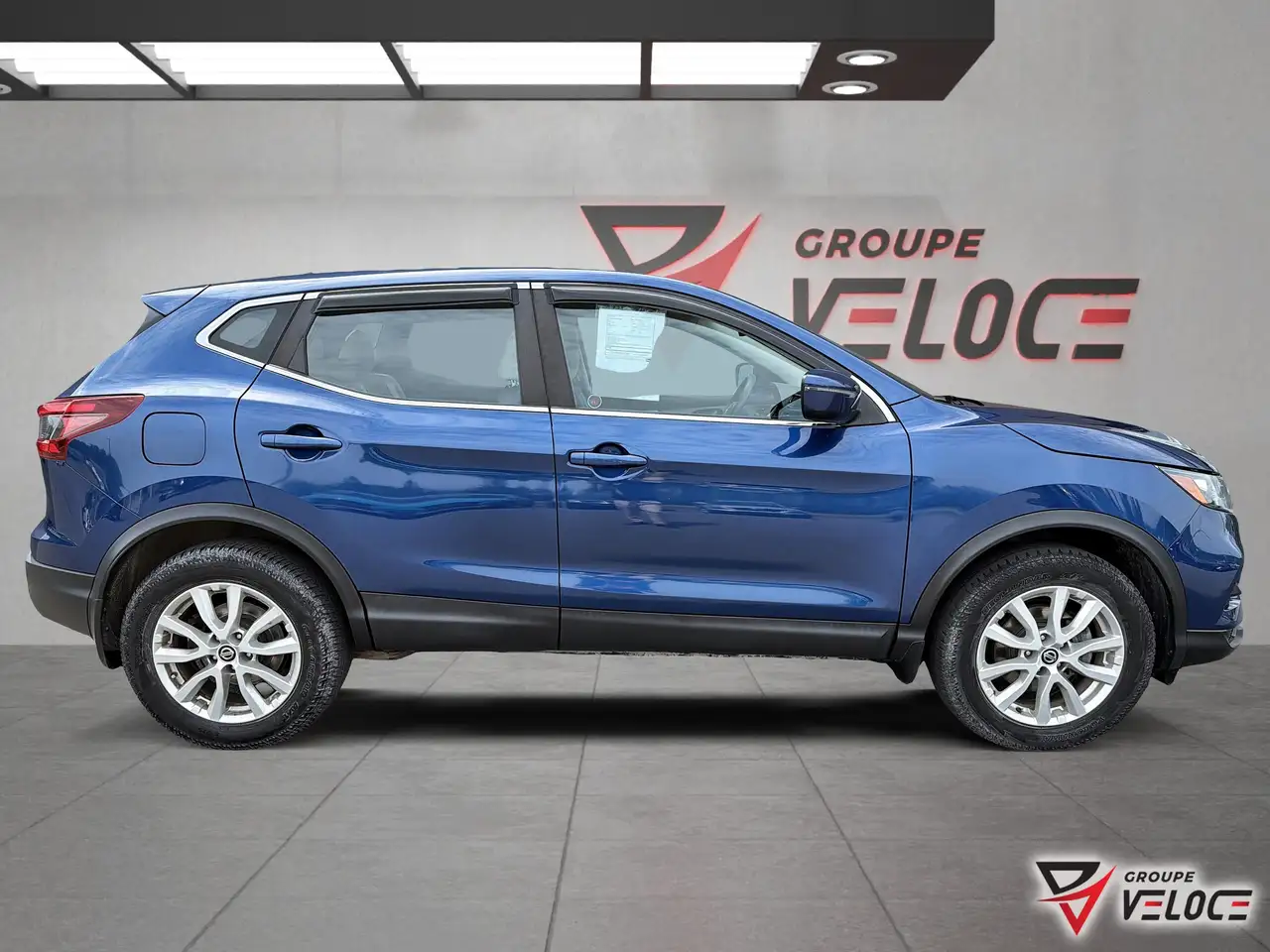 Nissan Qashqai снимка Nissan Qashqai