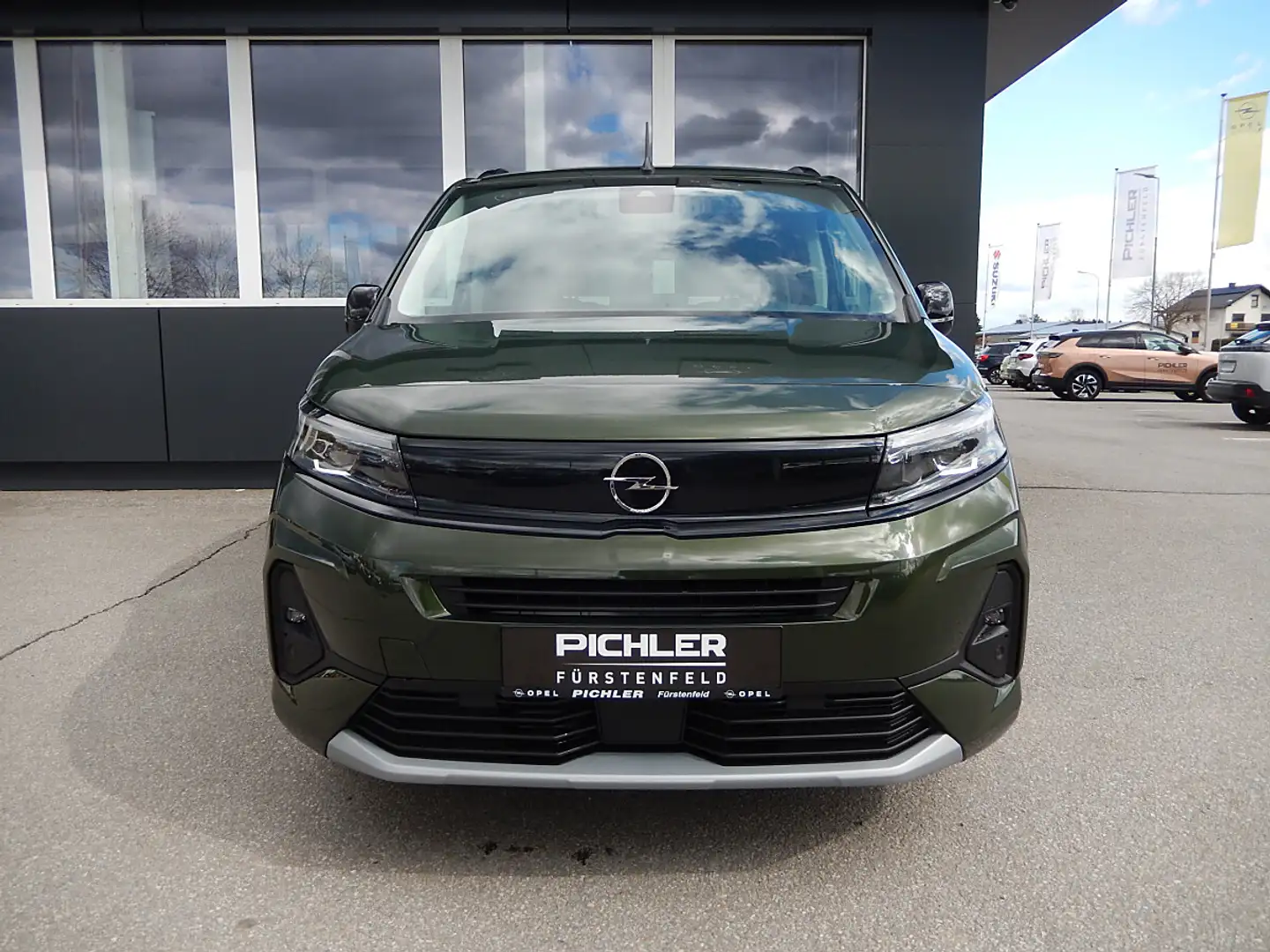 Opel Combo (Verkauft) Elektro XL 50 kWh GS Grün - 2