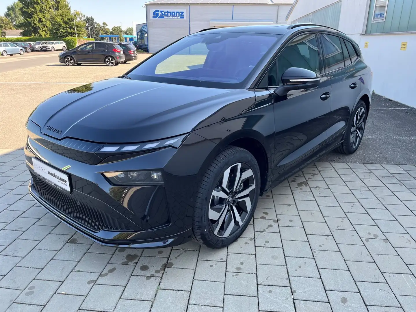 Skoda Enyaq 85x Sportline Maxx|Pano|AHK|Winter|Transp. Schwarz - 2