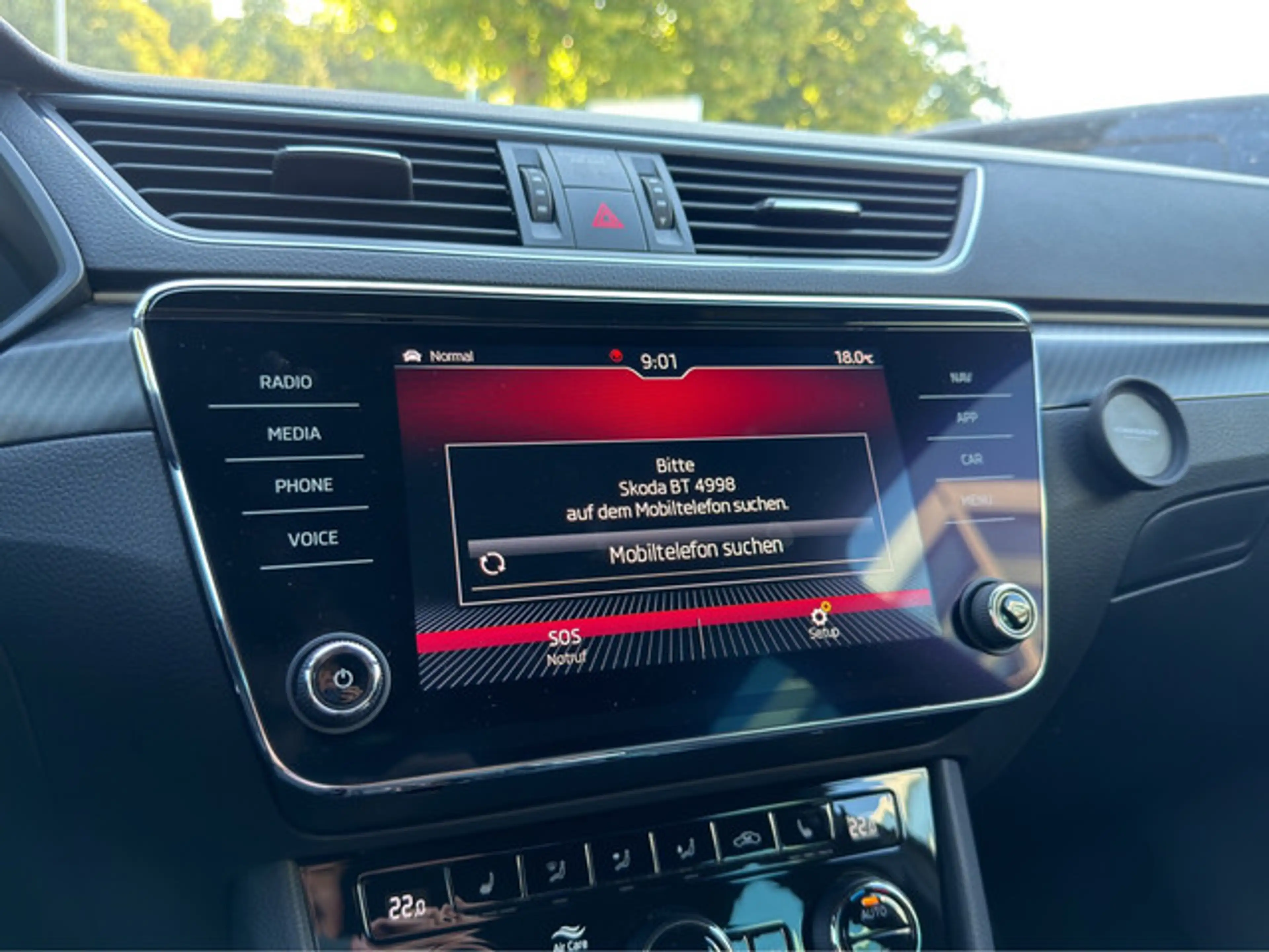 Skoda Superb Combi 2.0 TDI SportLine DSG MATRIX-LED — photo 26